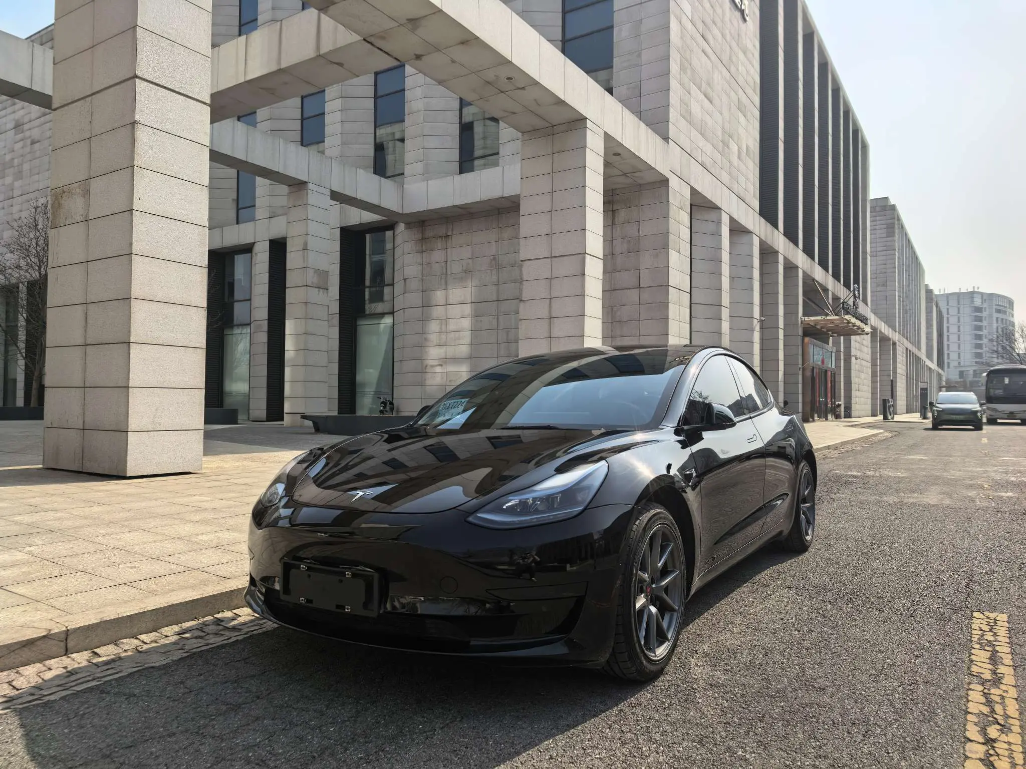 Tesla Model 3  из Китая