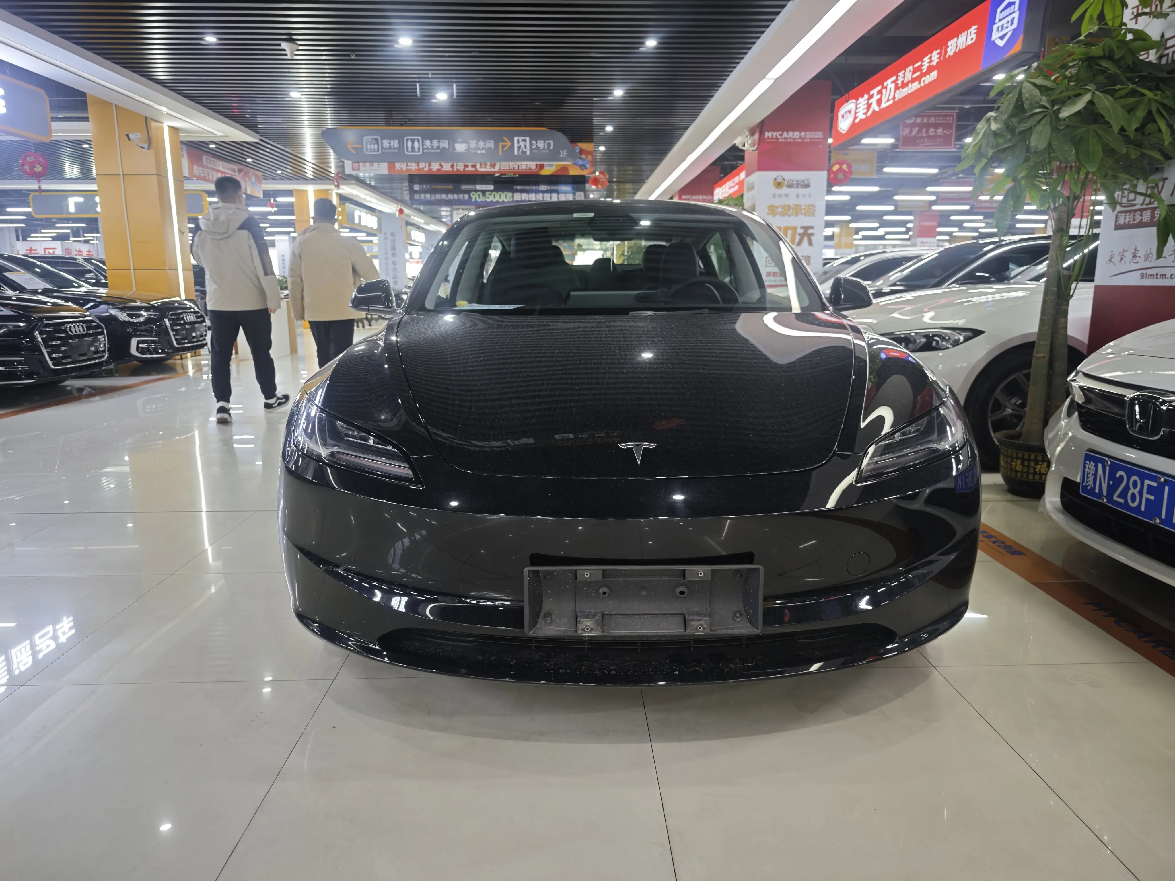 Tesla Model 3  из Китая