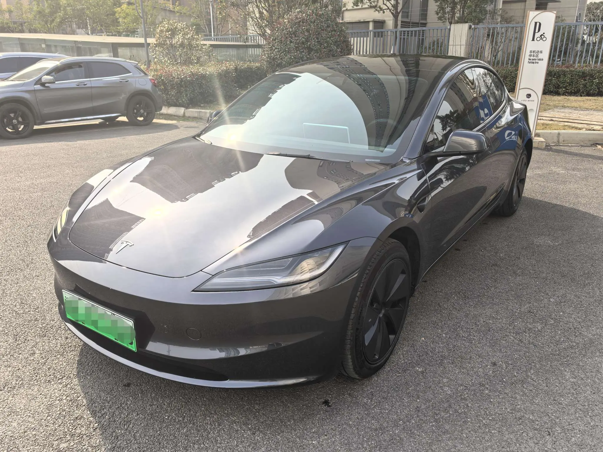 Tesla Model 3  из Китая
