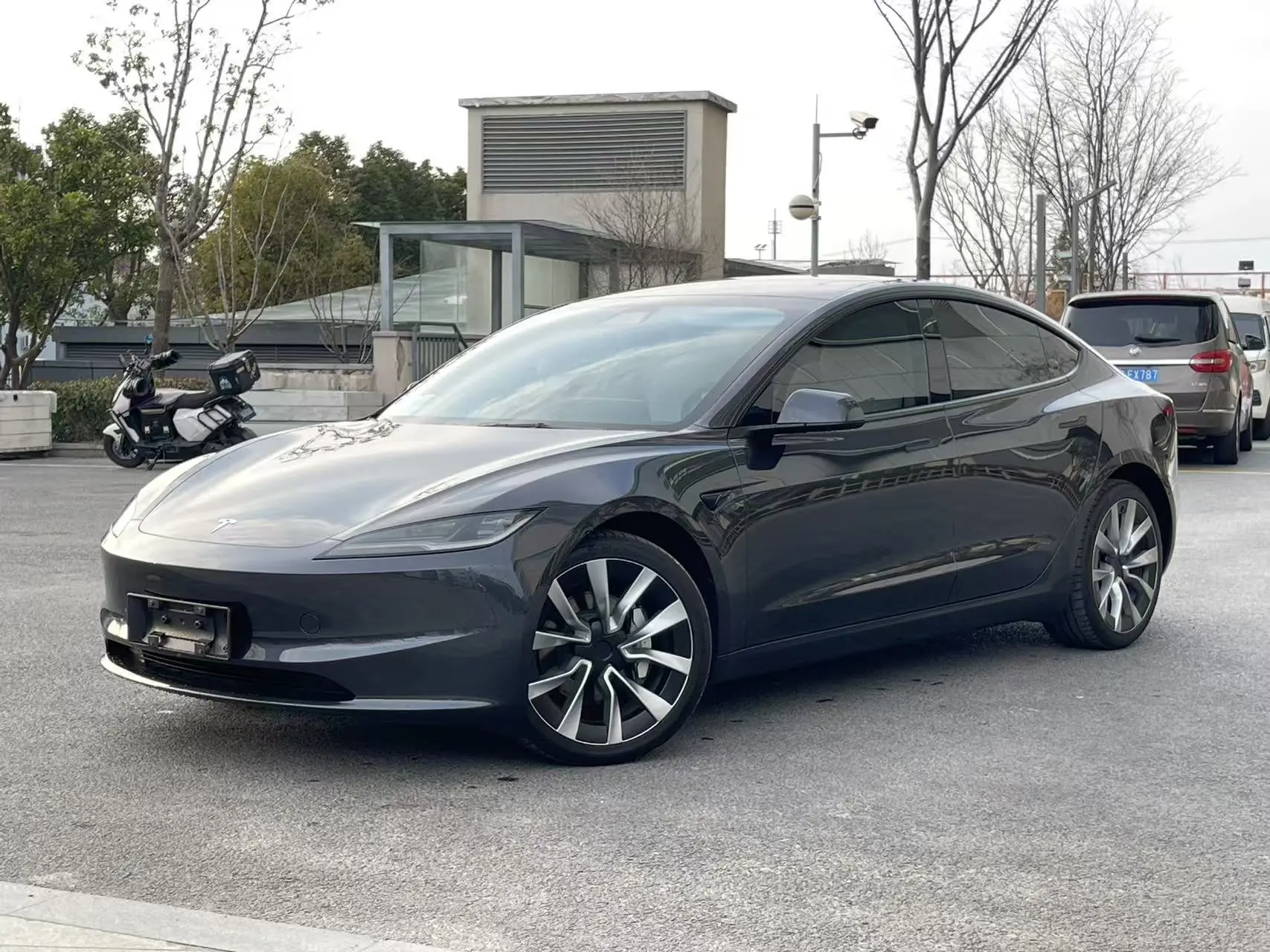 Tesla Model 3  из Китая