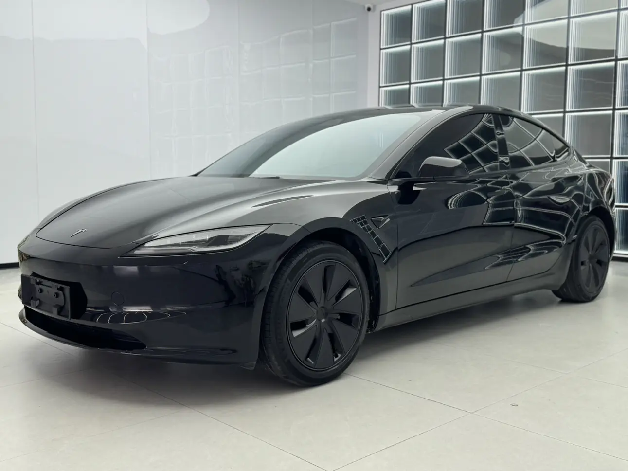 Tesla Model 3  из Китая