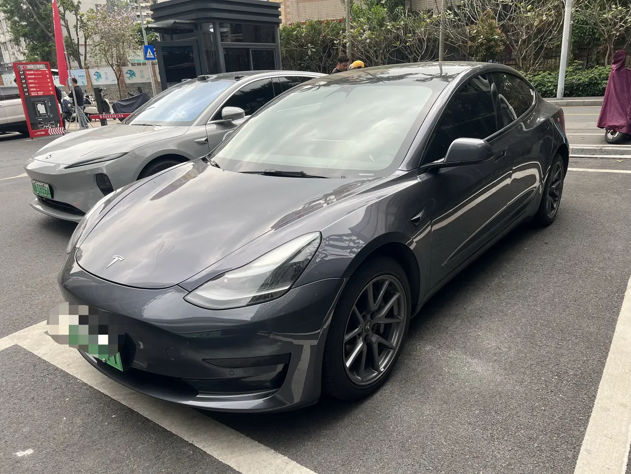 Tesla Model 3  из Китая