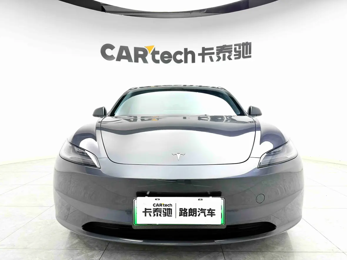 Tesla Model 3  из Китая