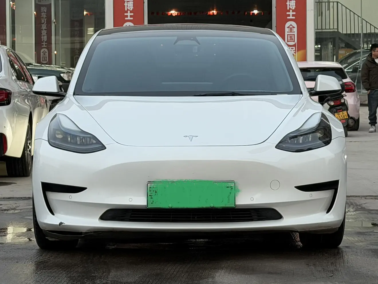 Tesla Model 3  из Китая