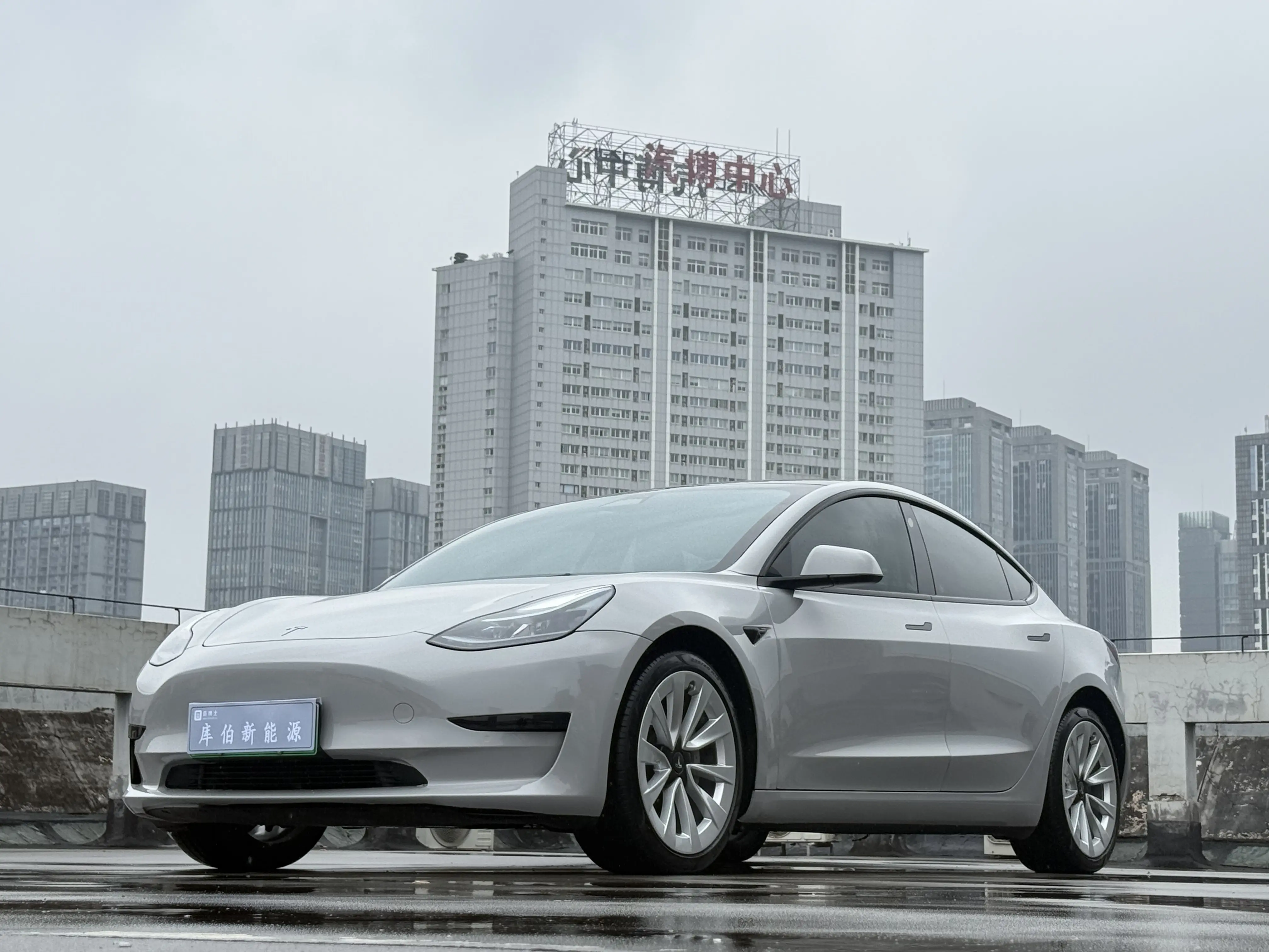 Tesla Model 3  из Китая