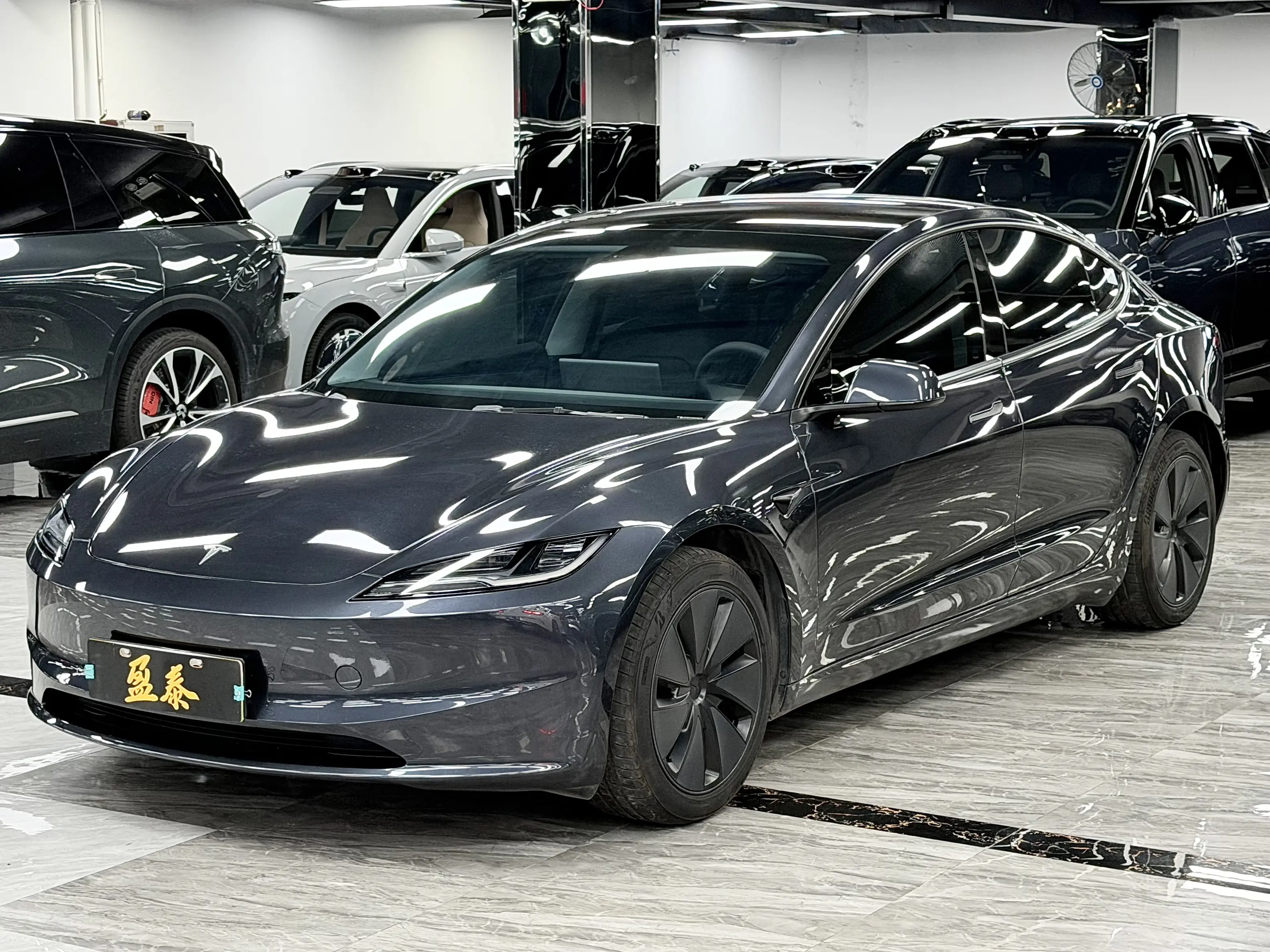 Tesla Model 3  из Китая