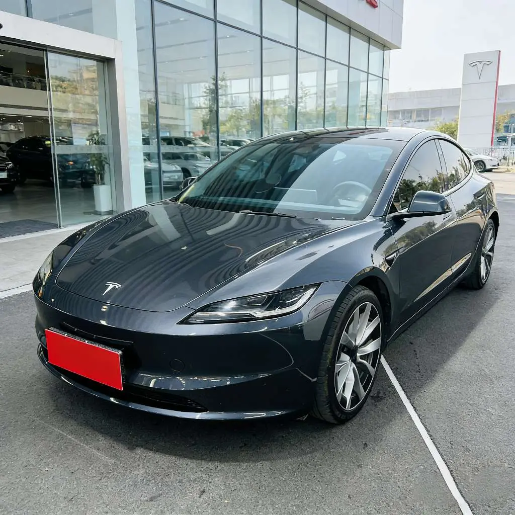 Tesla Model 3  из Китая