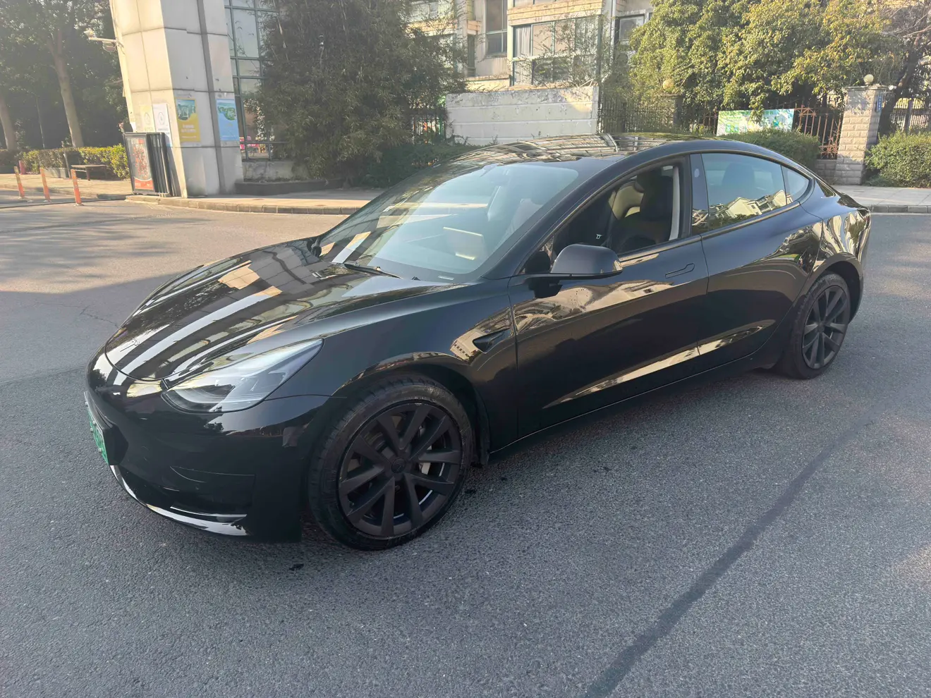 Tesla Model 3  из Китая