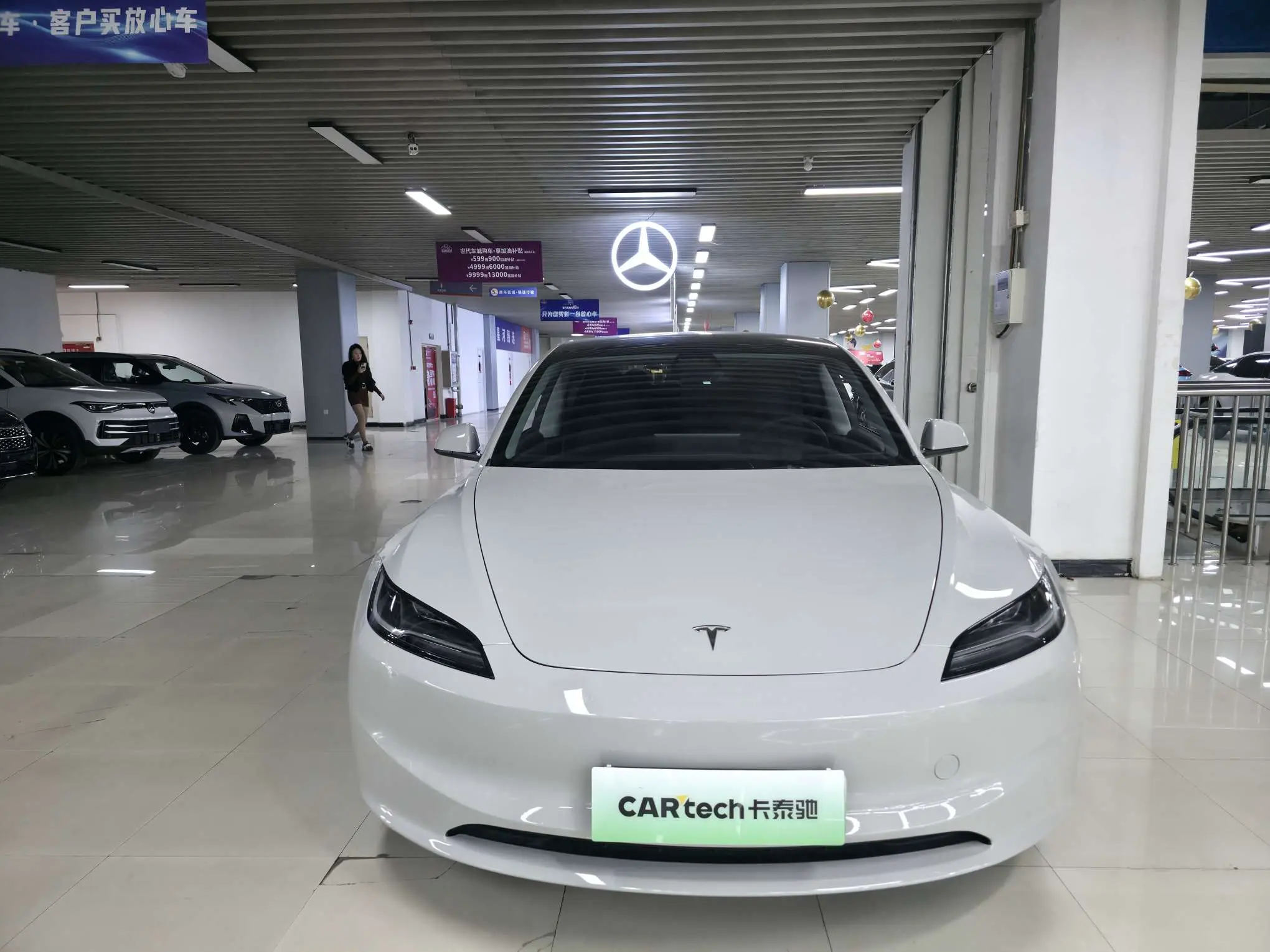 Tesla Model 3  из Китая