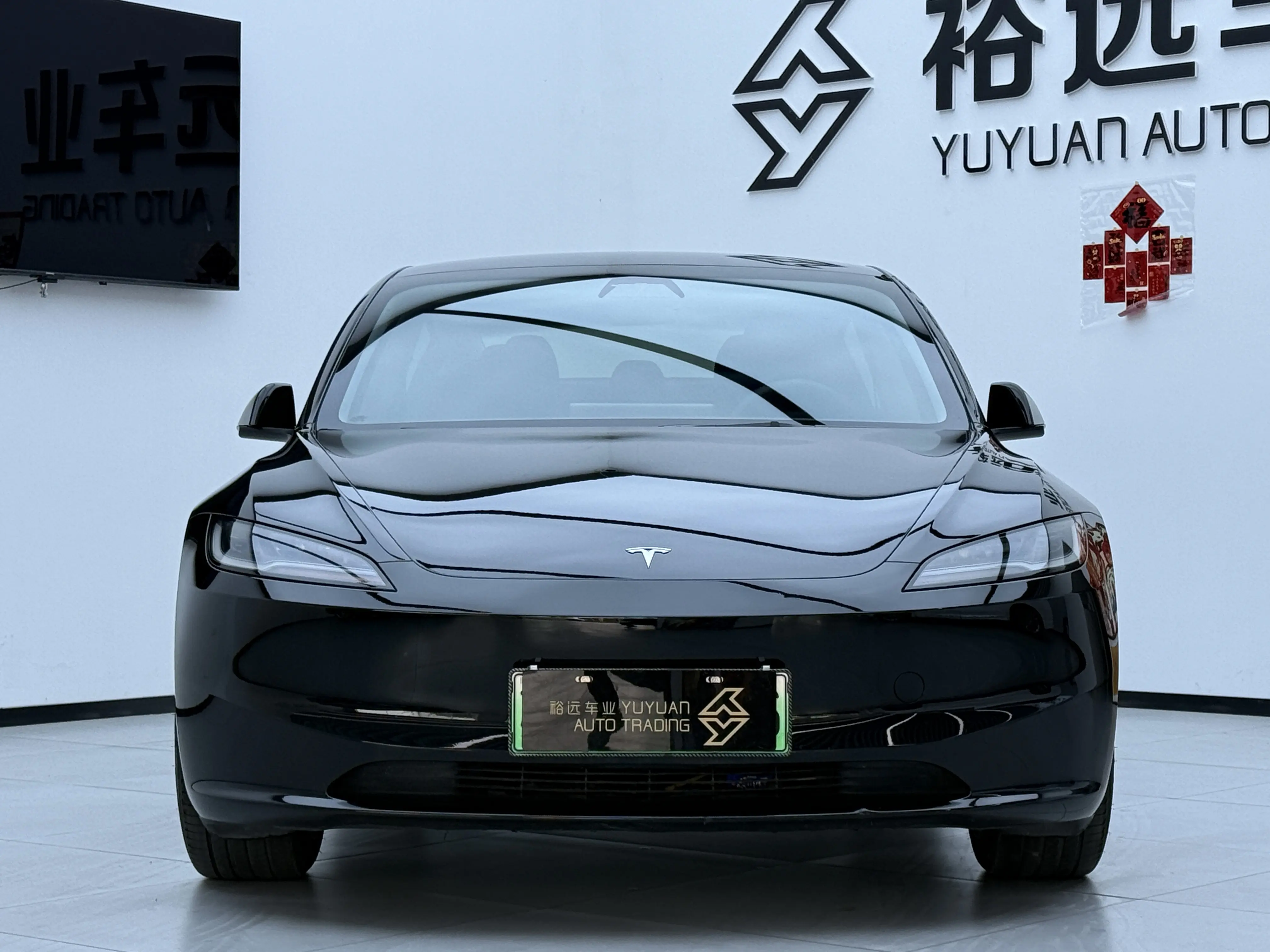 Tesla Model 3  из Китая