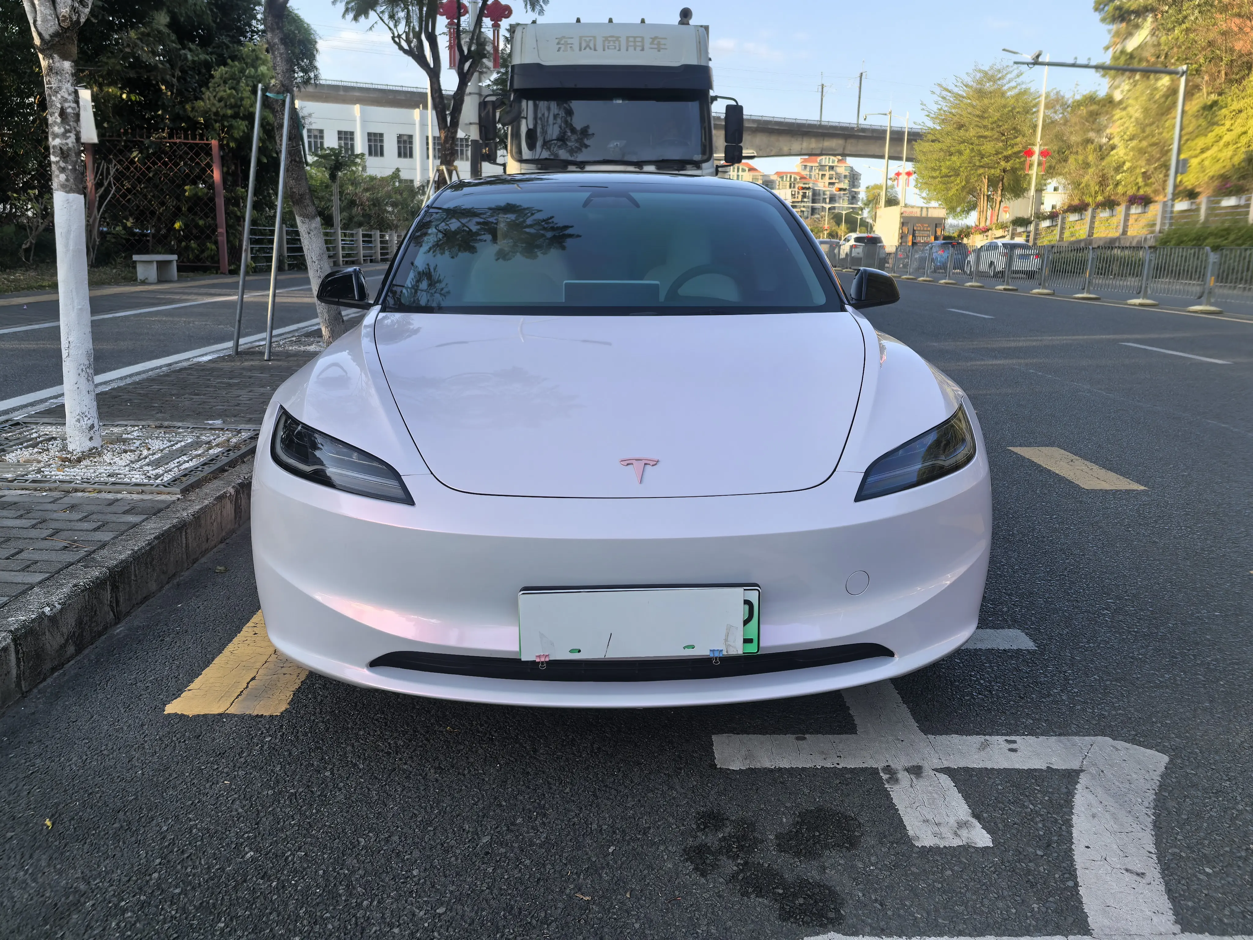 Tesla Model 3  из Китая