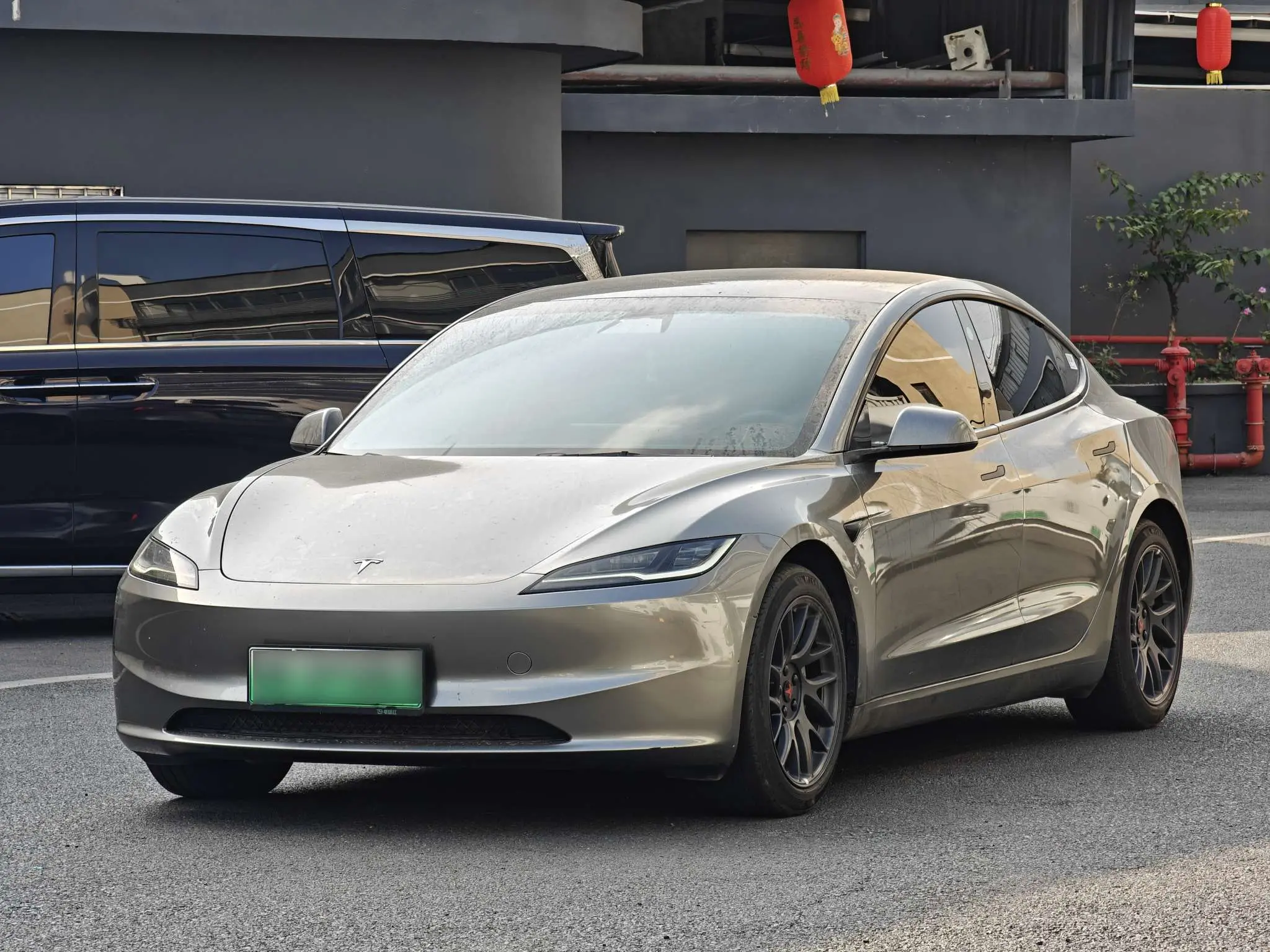 Tesla Model 3  из Китая