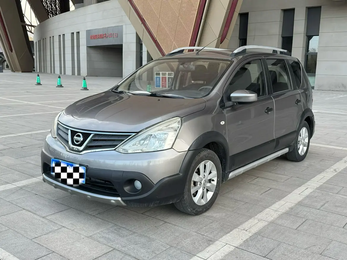 Nissan Li Wei  из Китая