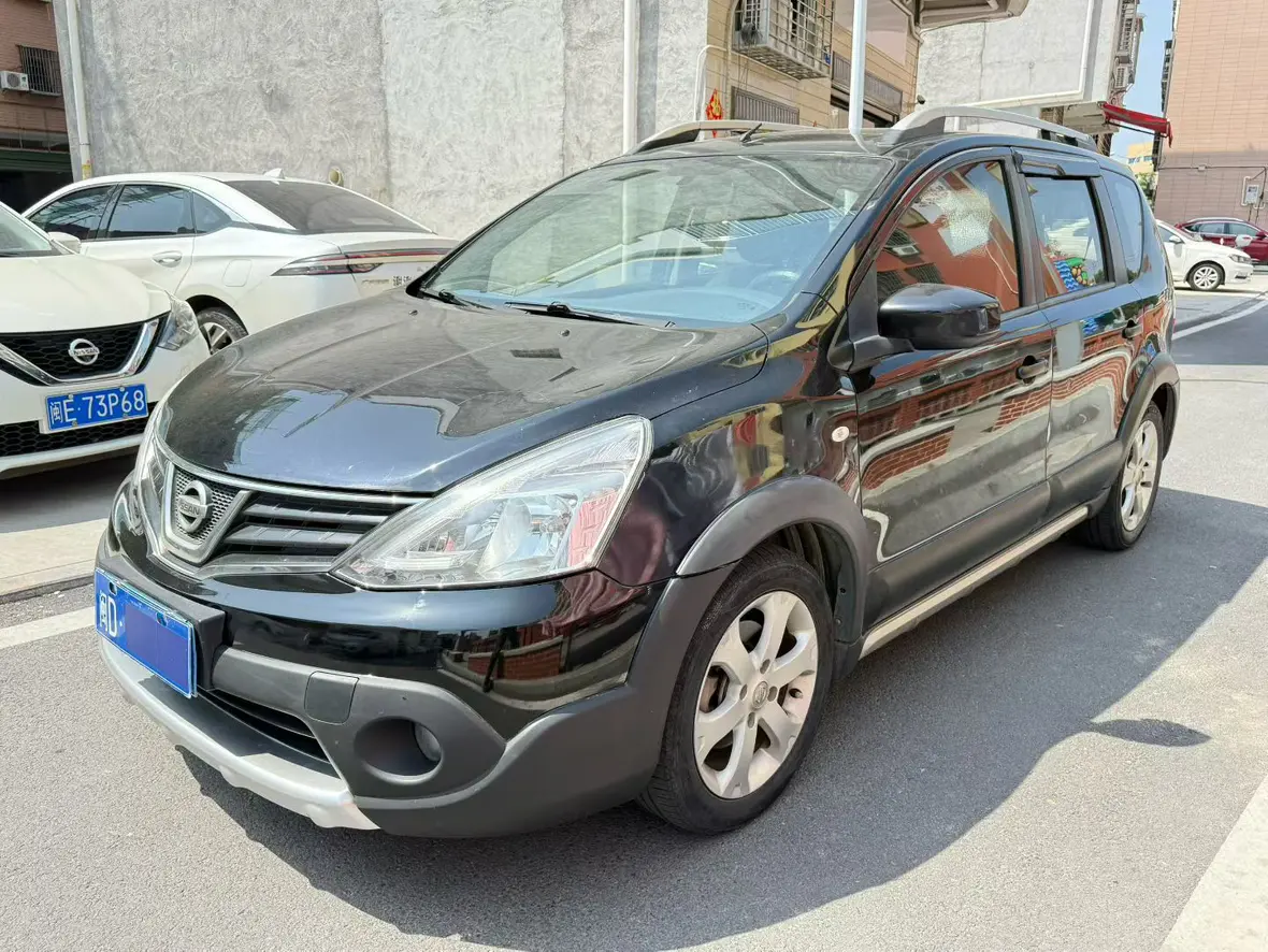 Nissan Li Wei  из Китая