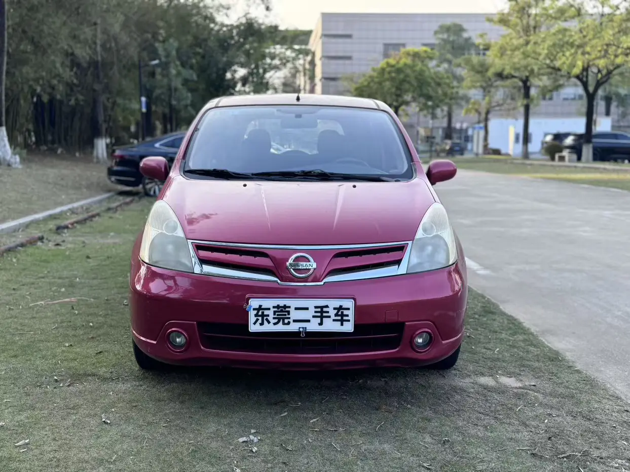 Nissan Li Wei  из Китая