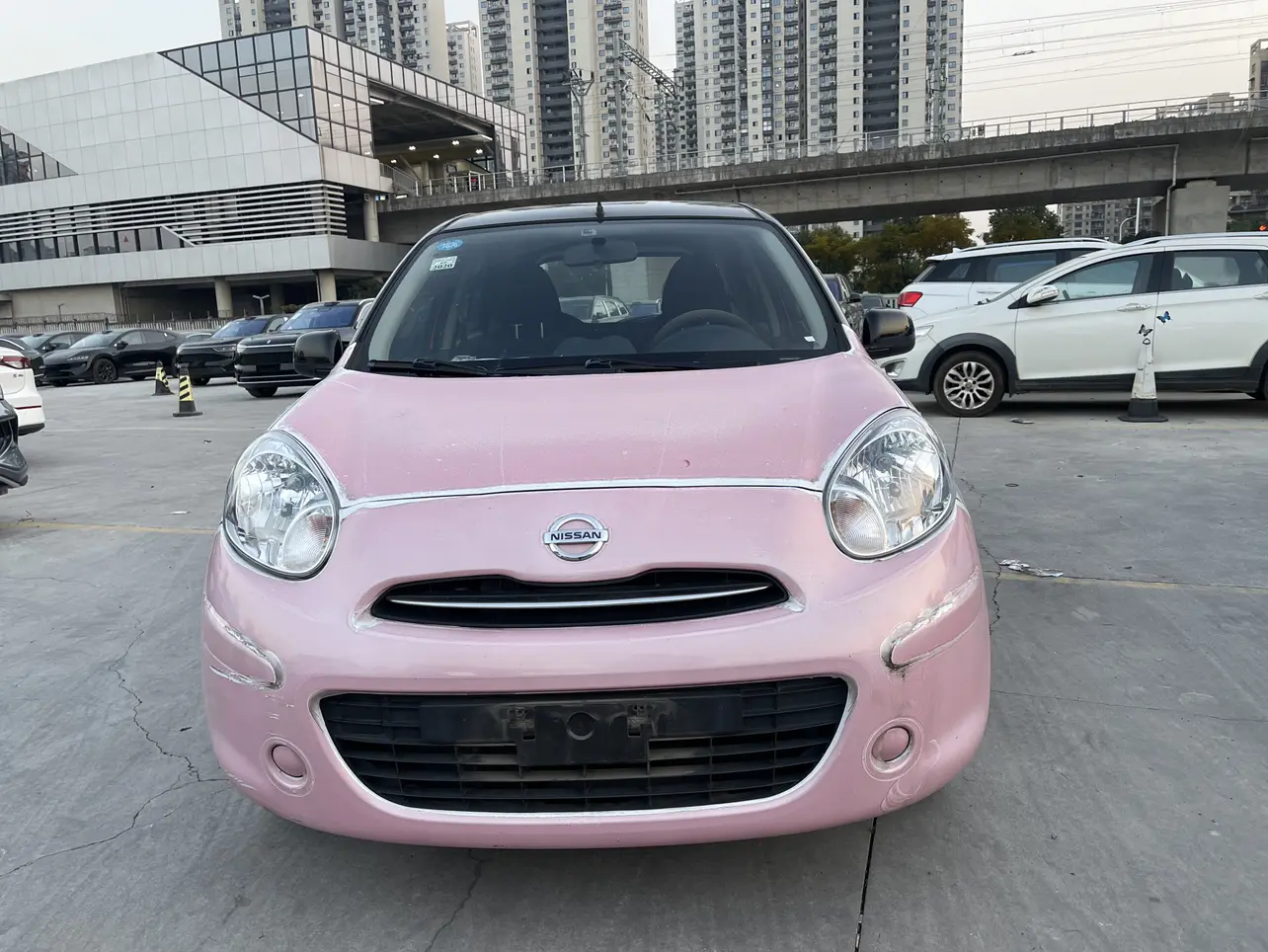 Nissan March  из Китая