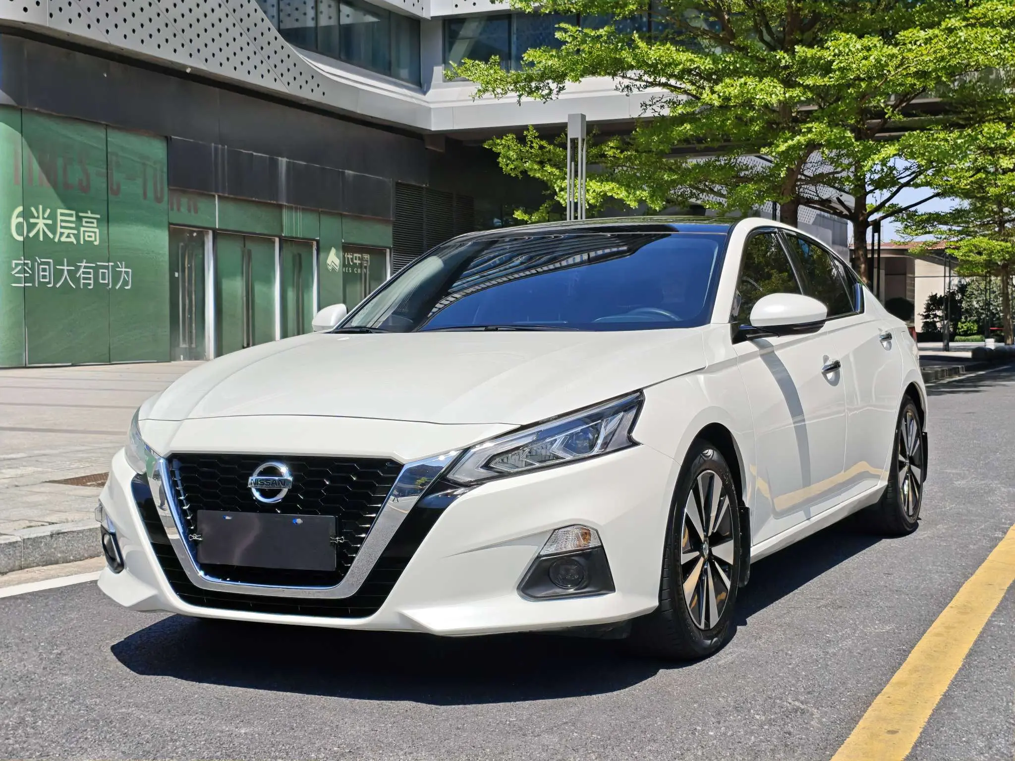 Nissan Altima