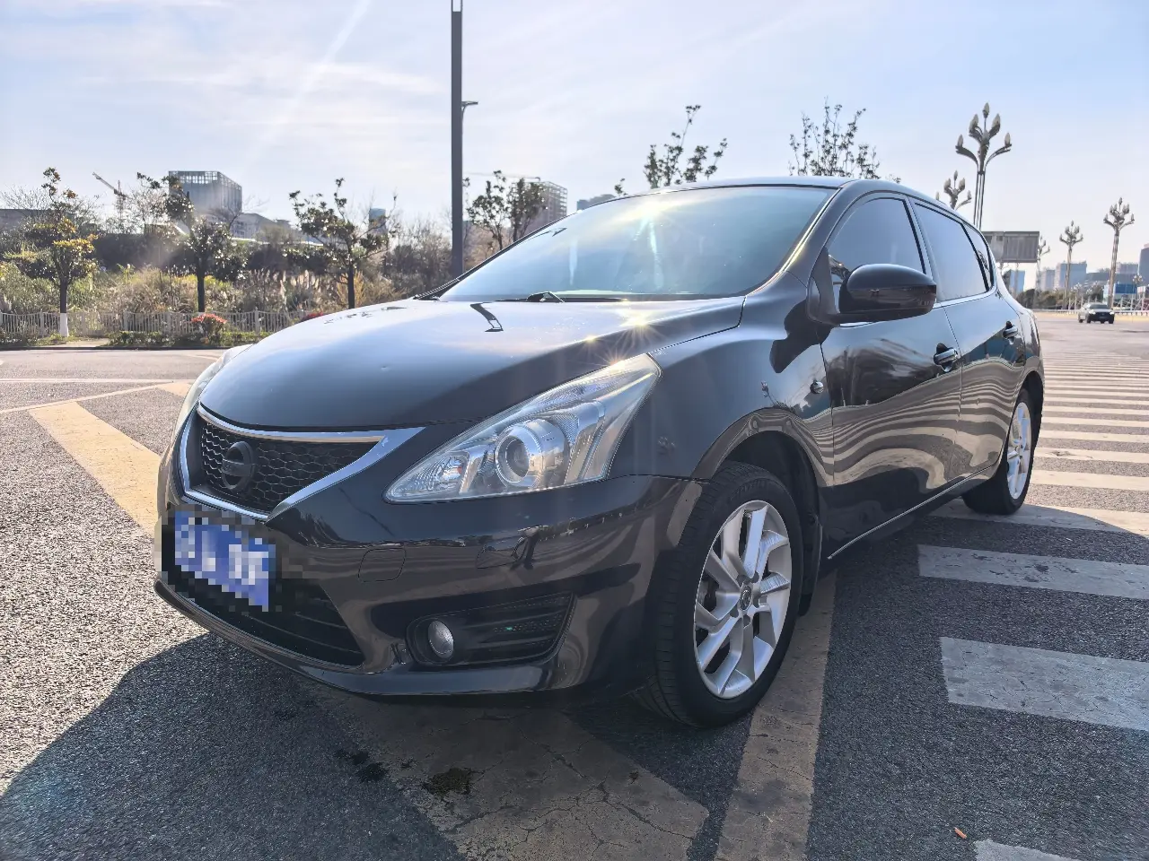 Nissan Tiida  из Китая