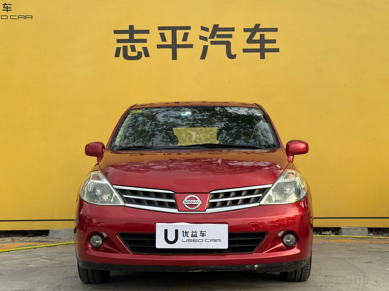 Nissan Tiida  из Китая