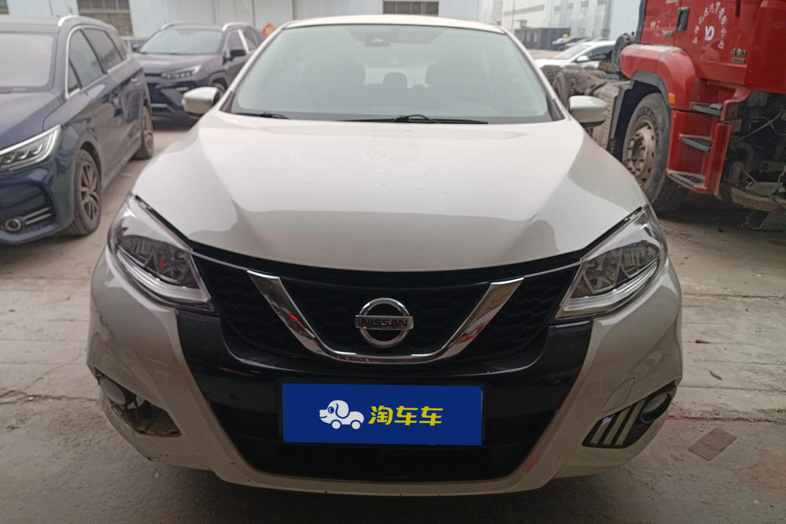 Nissan Tiida  из Китая