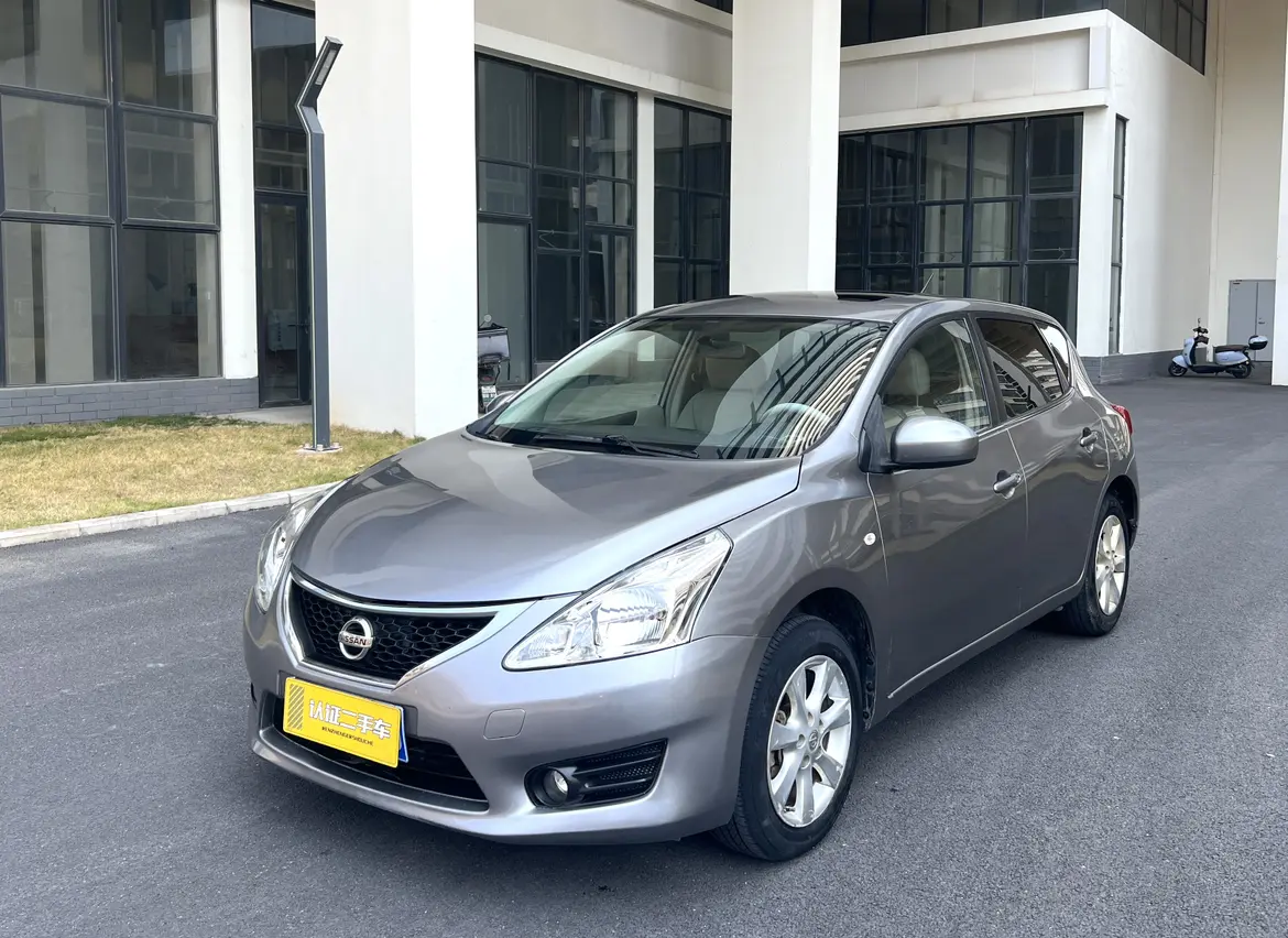 Nissan Tiida  из Китая