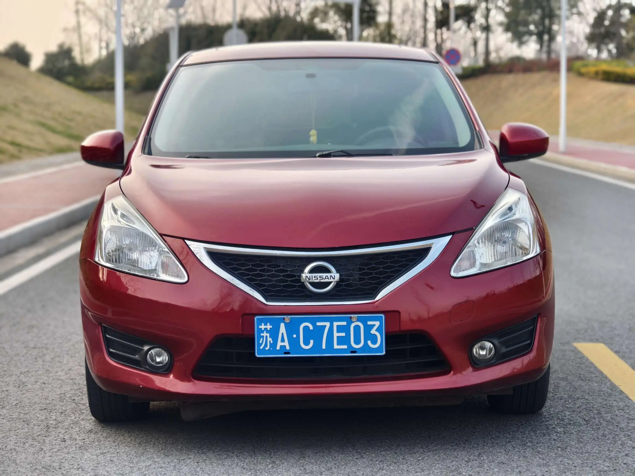 Nissan Tiida  из Китая