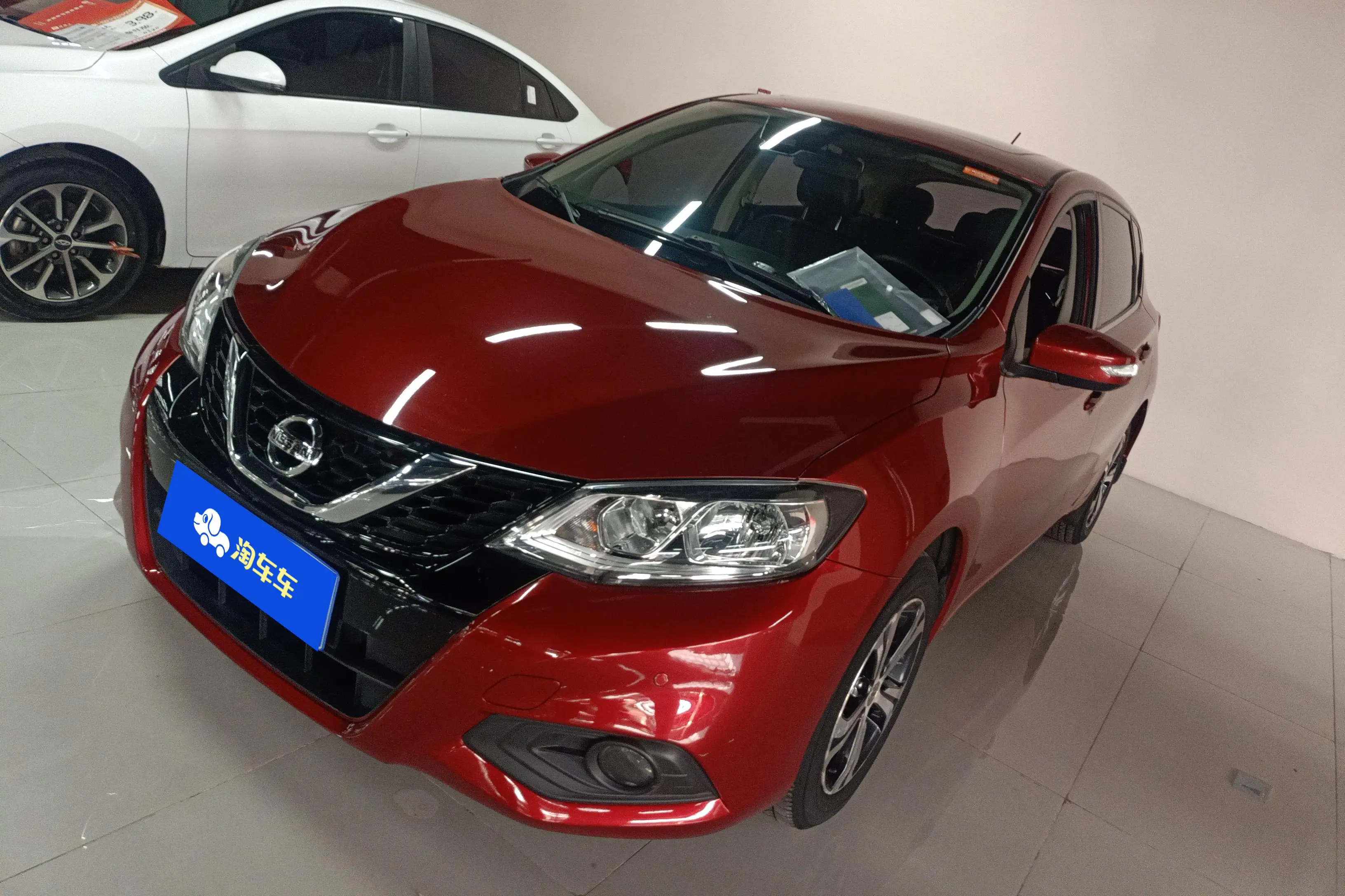 Nissan Tiida  из Китая