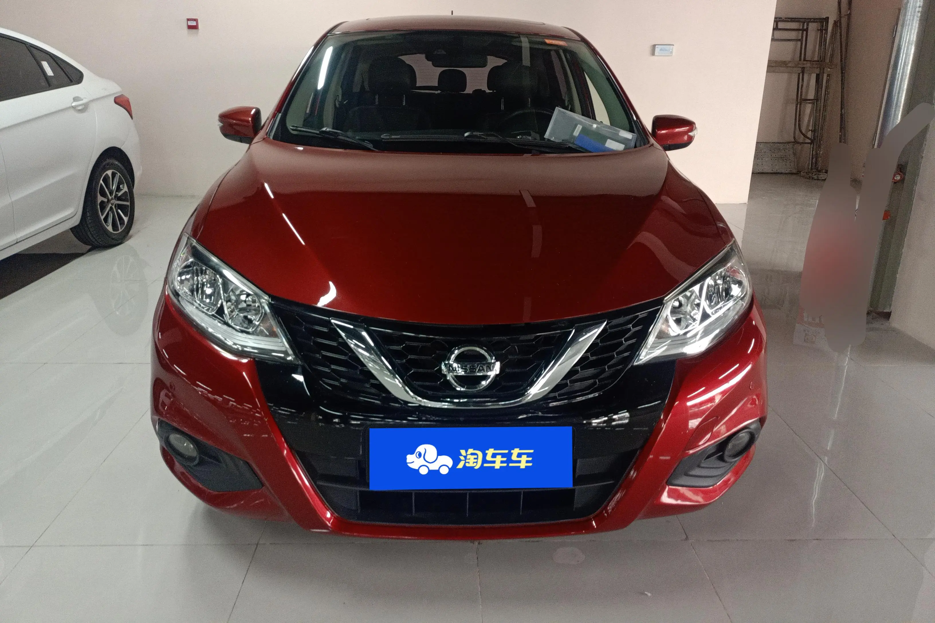 Nissan Tiida  из Китая