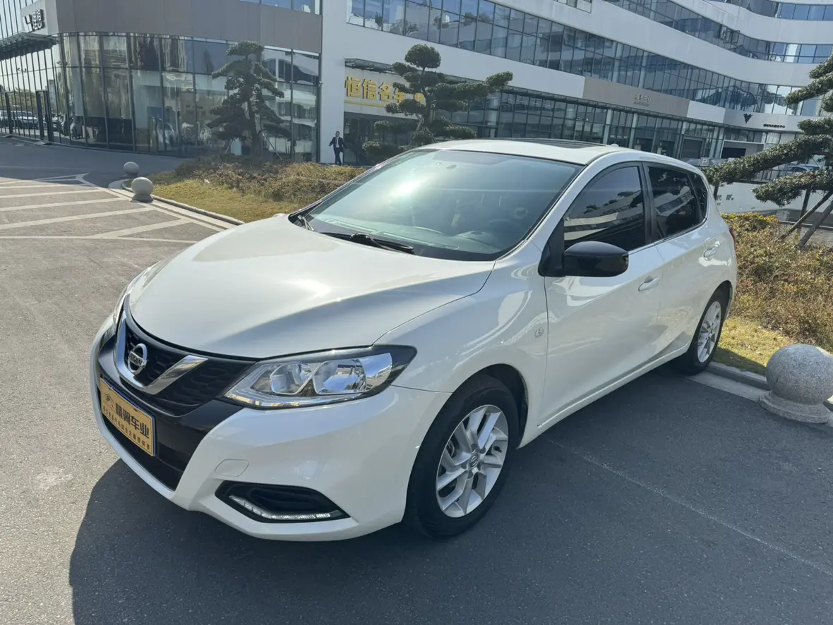 Nissan Tiida  из Китая