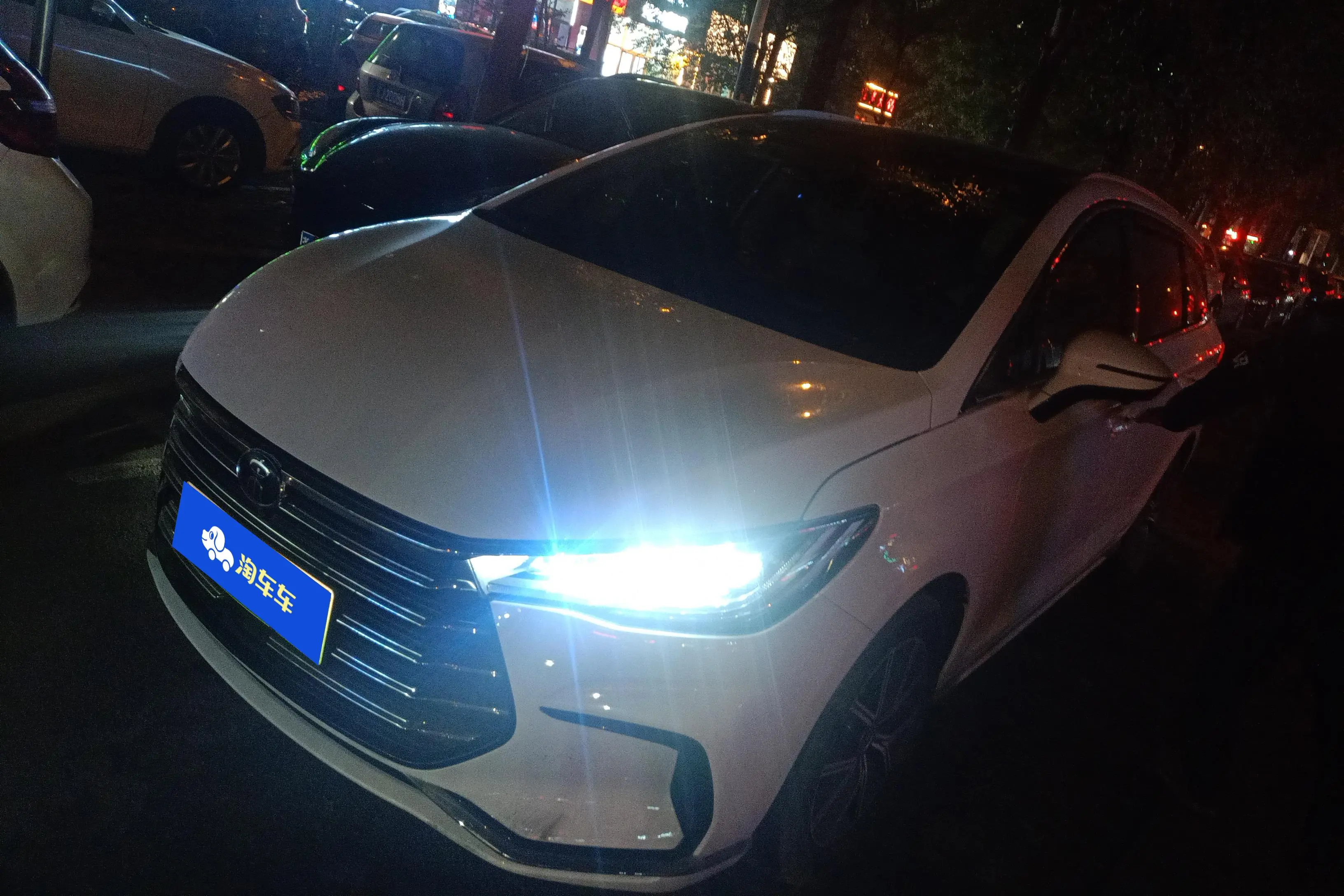 BYD Song MAX DM  из Китая