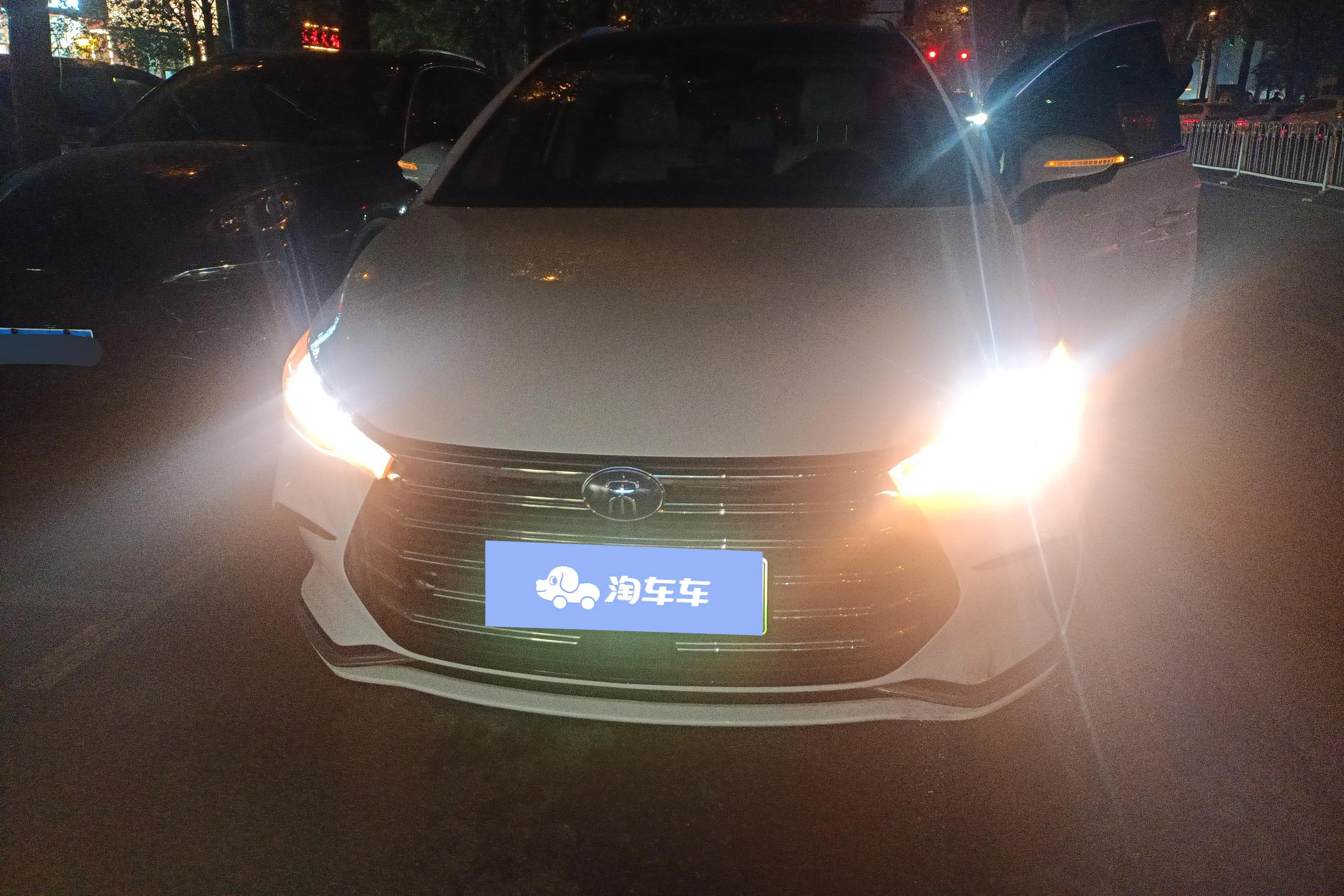 BYD Song MAX DM  из Китая