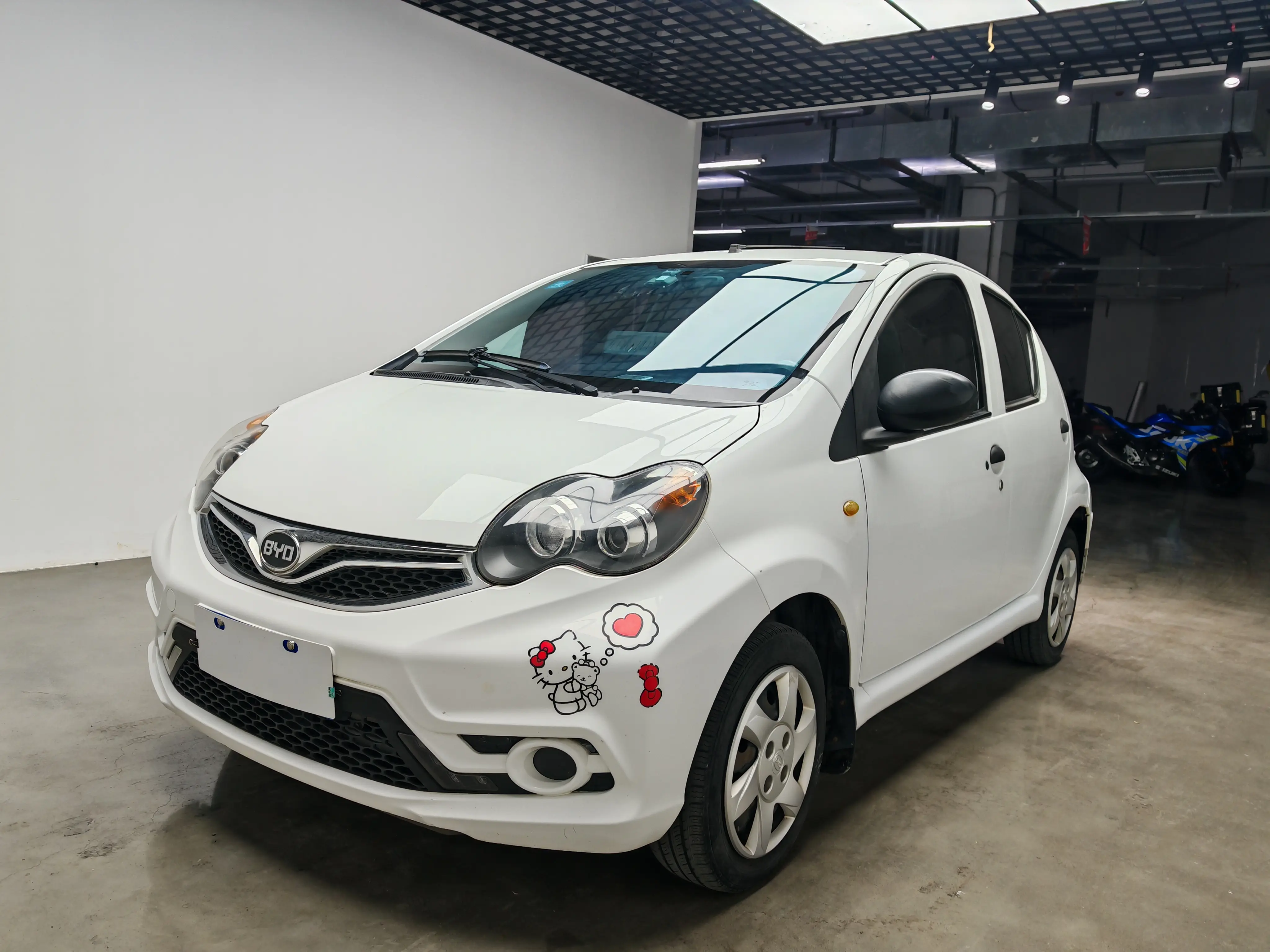 BYD F0  из Китая