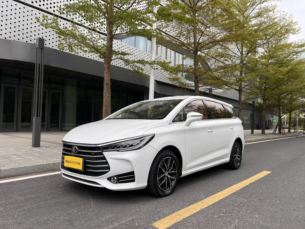 BYD Song MAX  из Китая