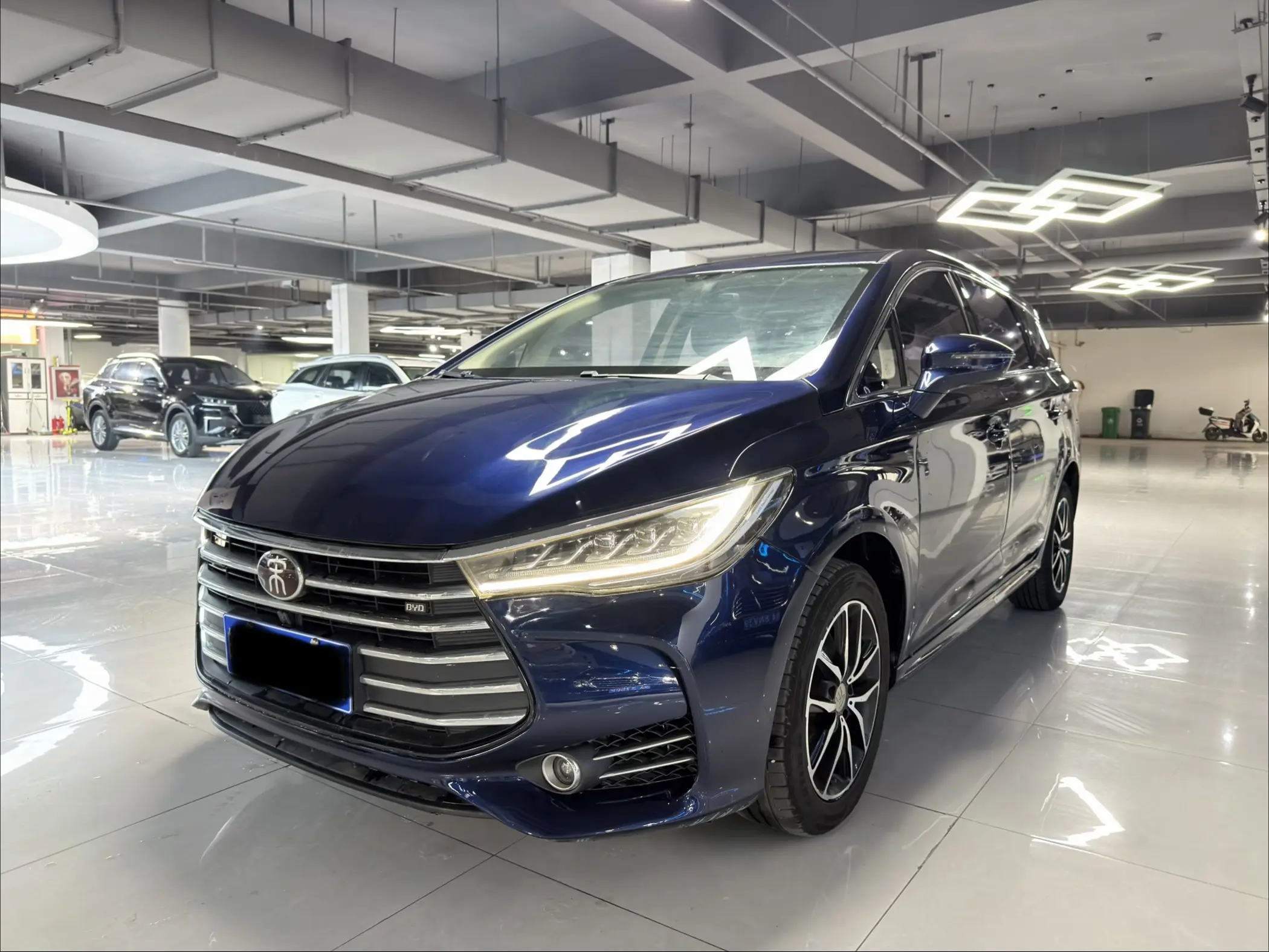 BYD Song MAX  из Китая