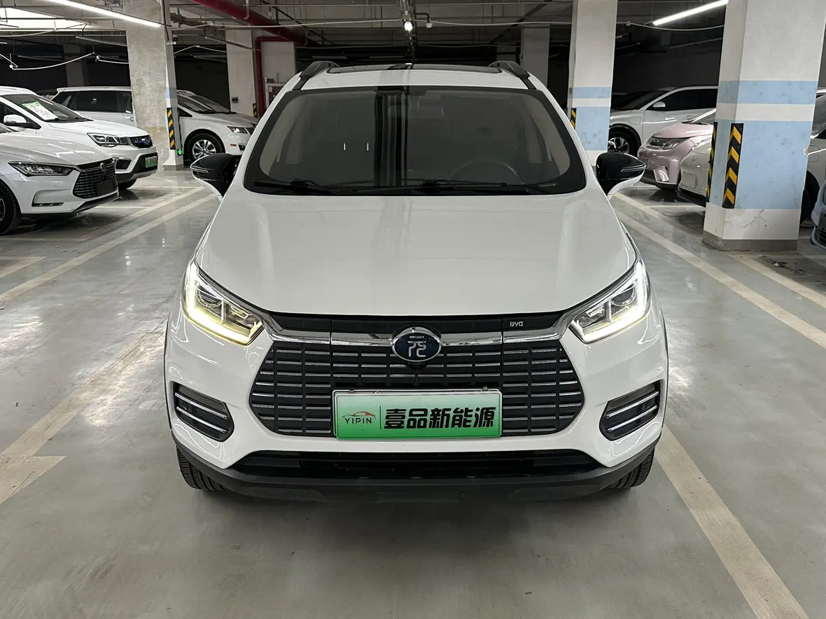 BYD Yuan EV  из Китая
