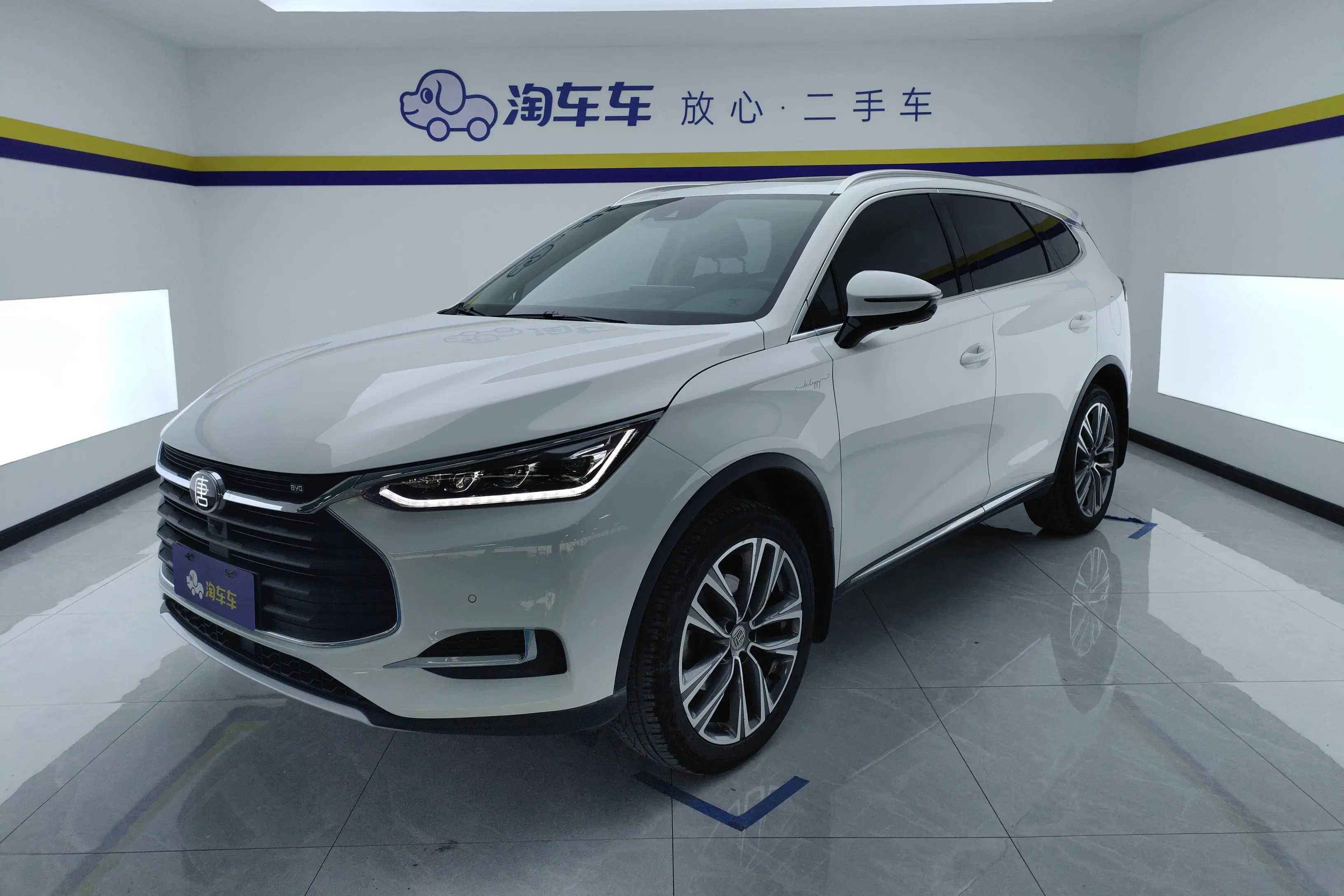 BYD Tang