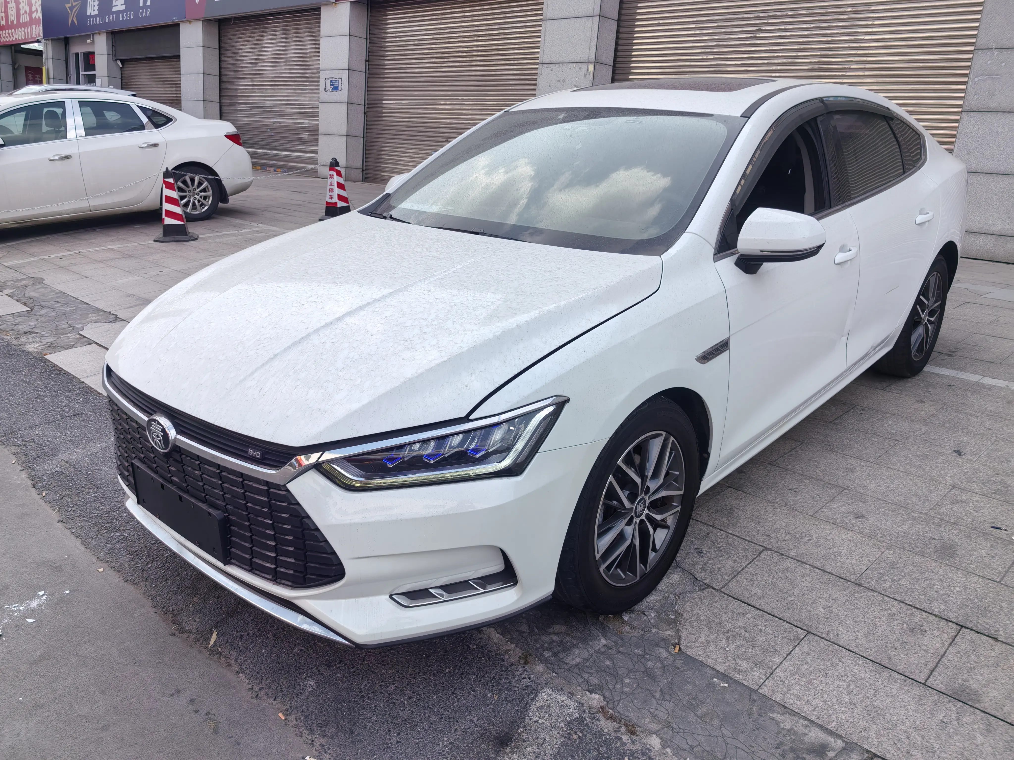 BYD Qin Pro EV  из Китая