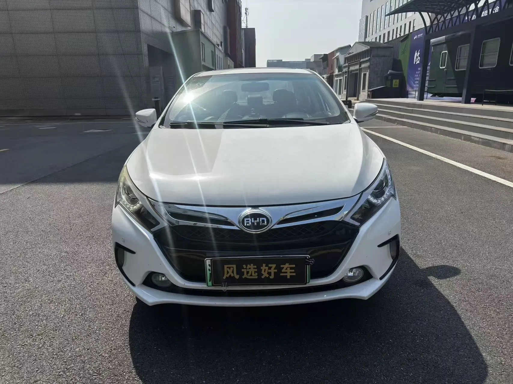 BYD Qin DM  из Китая
