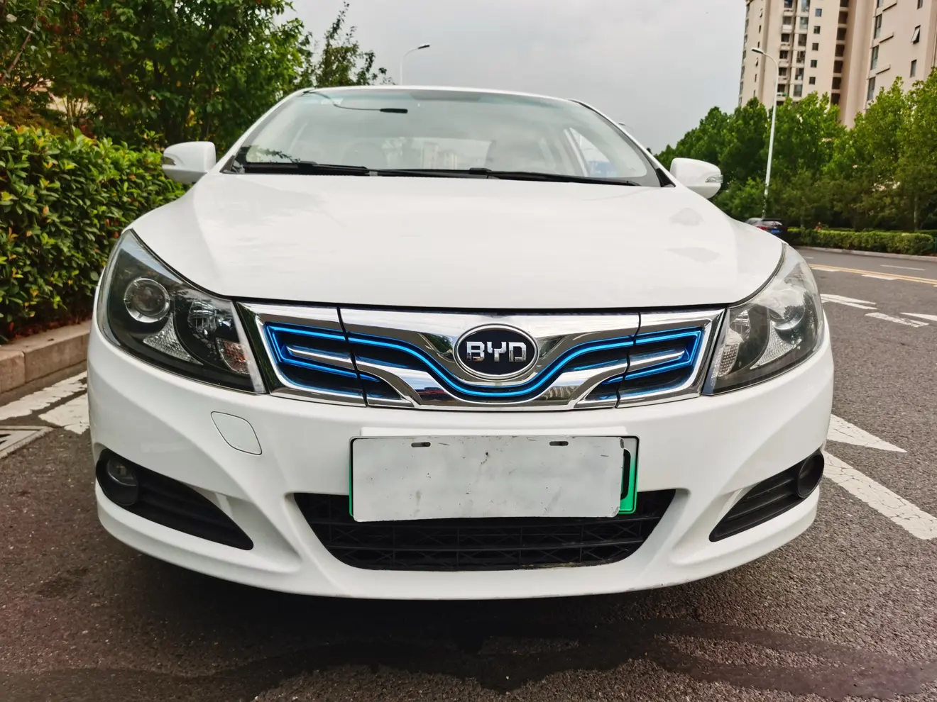 BYD e5  из Китая