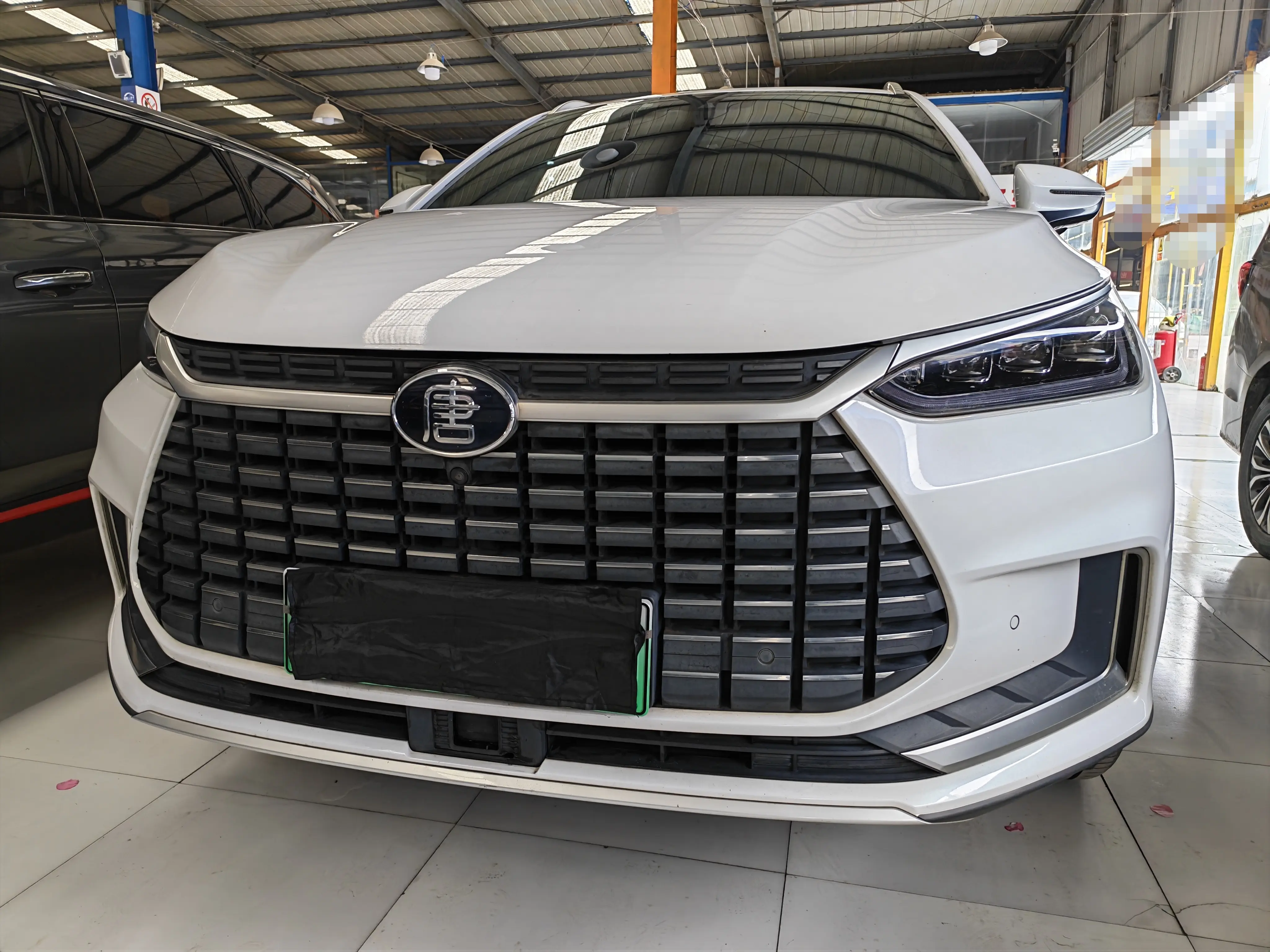 BYD Tang EV  из Китая