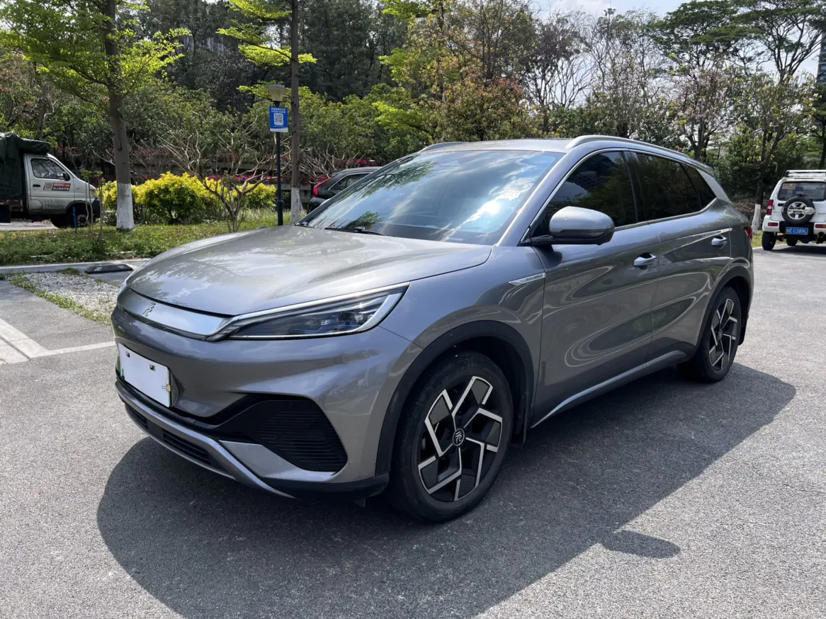 BYD Yuan PLUS  из Китая