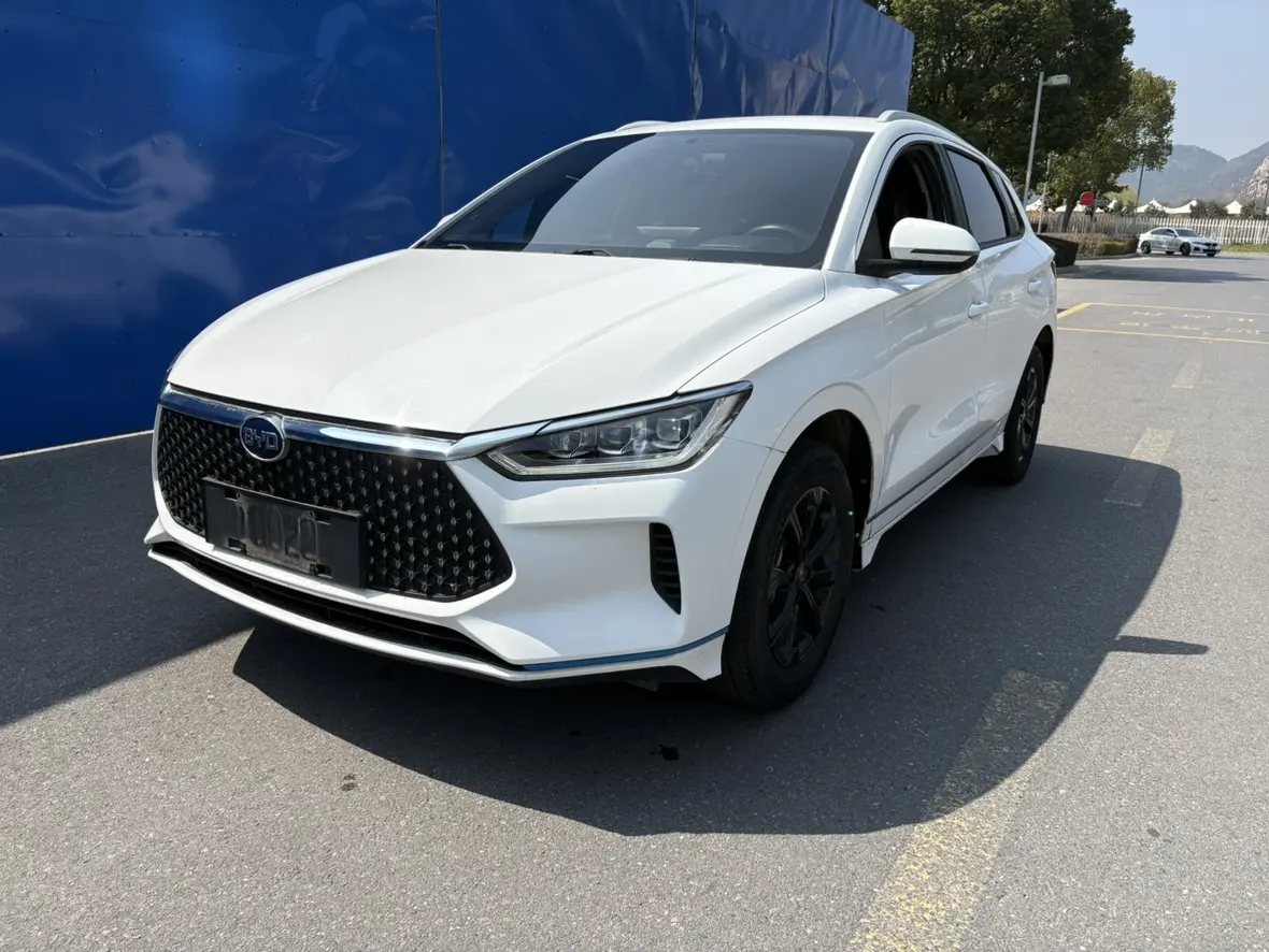 BYD e2  из Китая