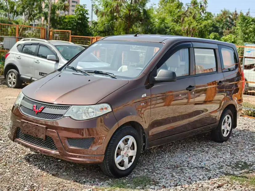 Wuling Hongguang S3