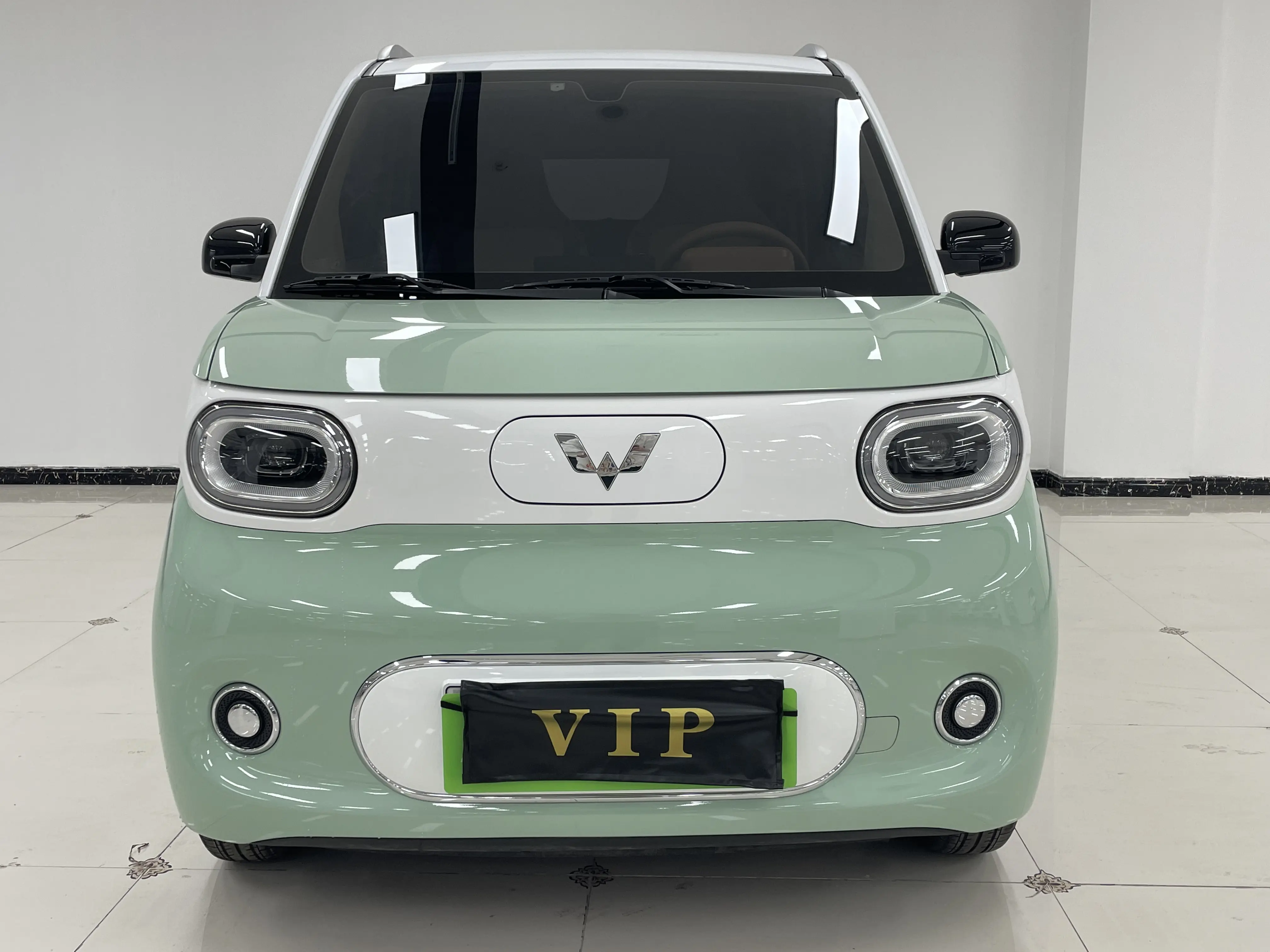 Wuling Hongguang MINIEV  из Китая