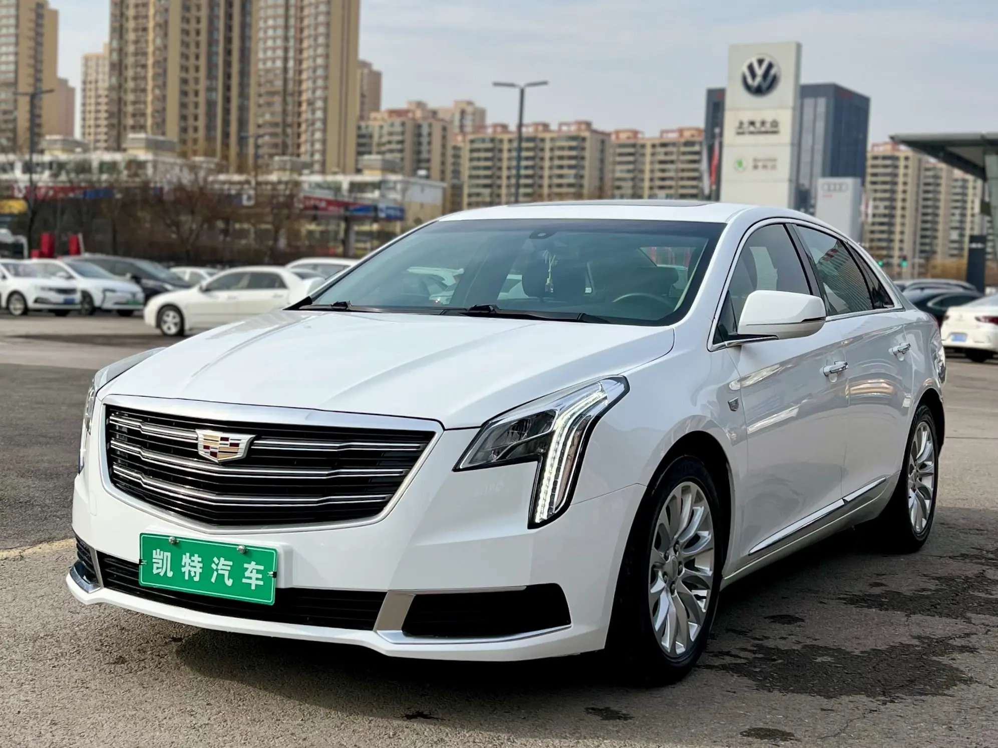 Cadillac XTS