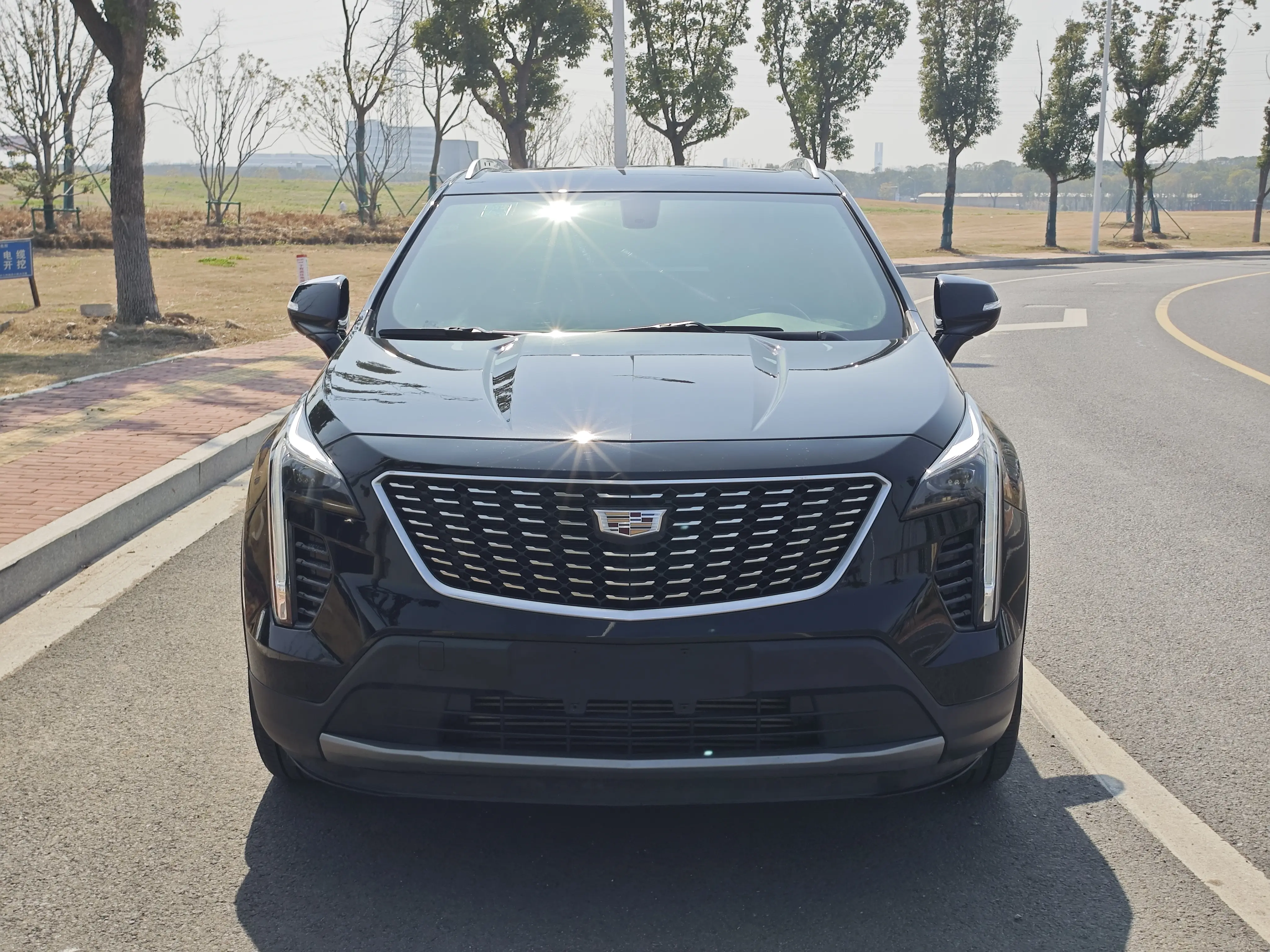 Cadillac XT4  из Китая