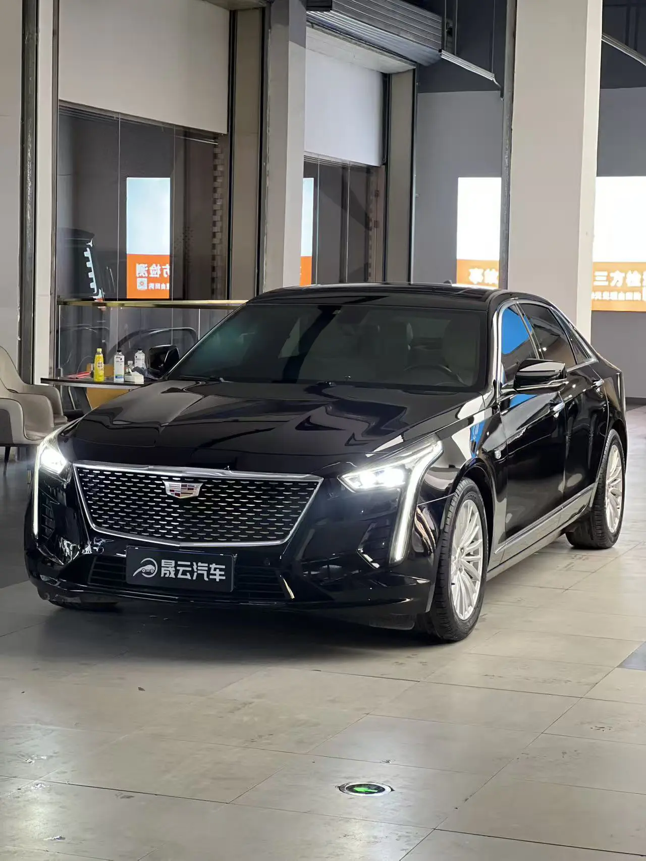 Cadillac CT6