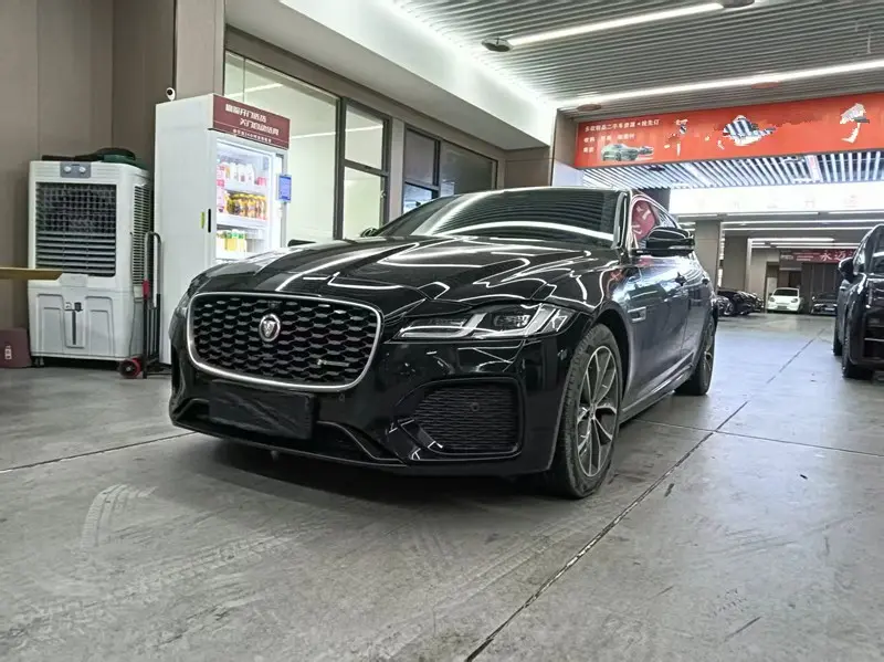 Jaguar XFL