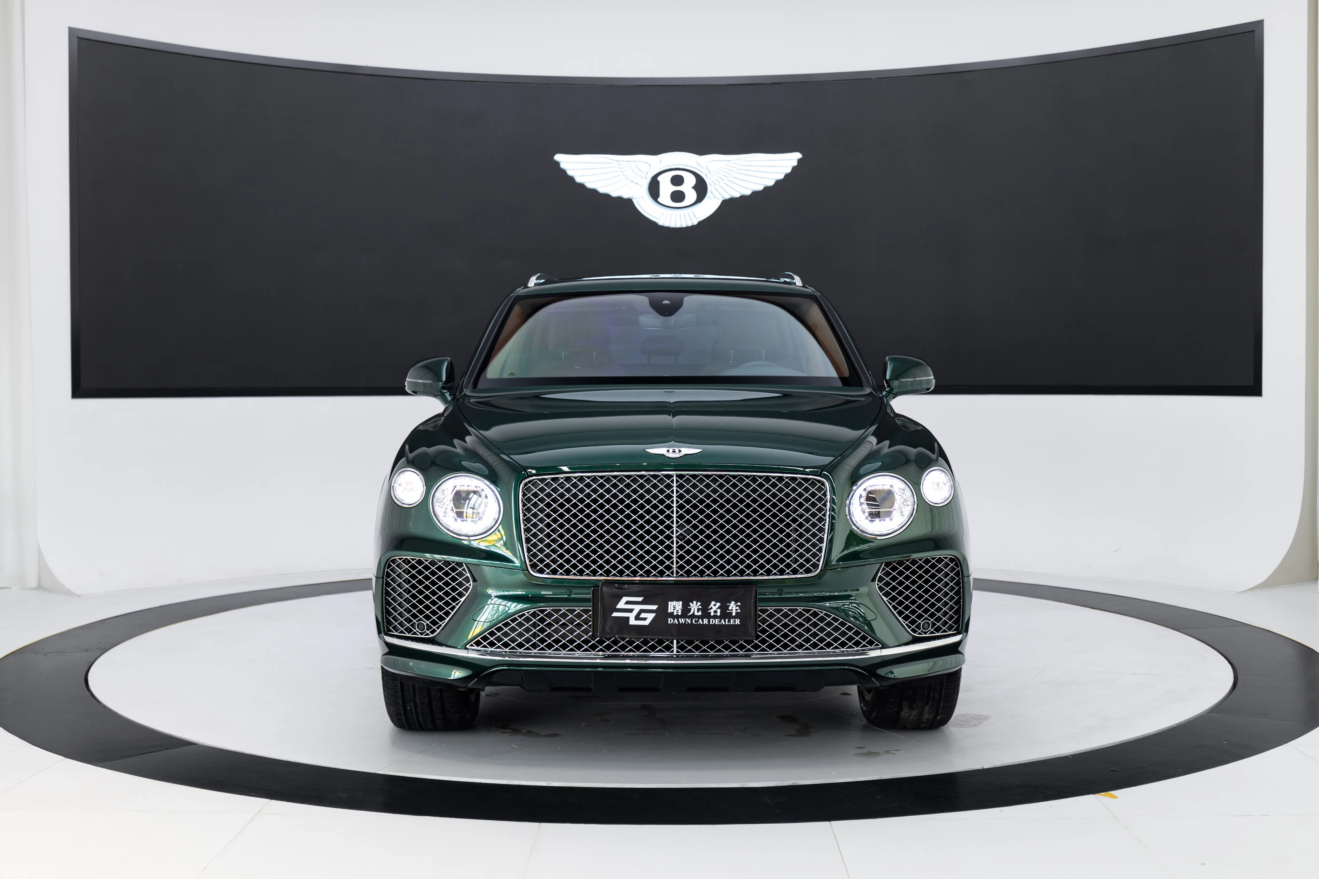 Bentley Bentayga  из Китая