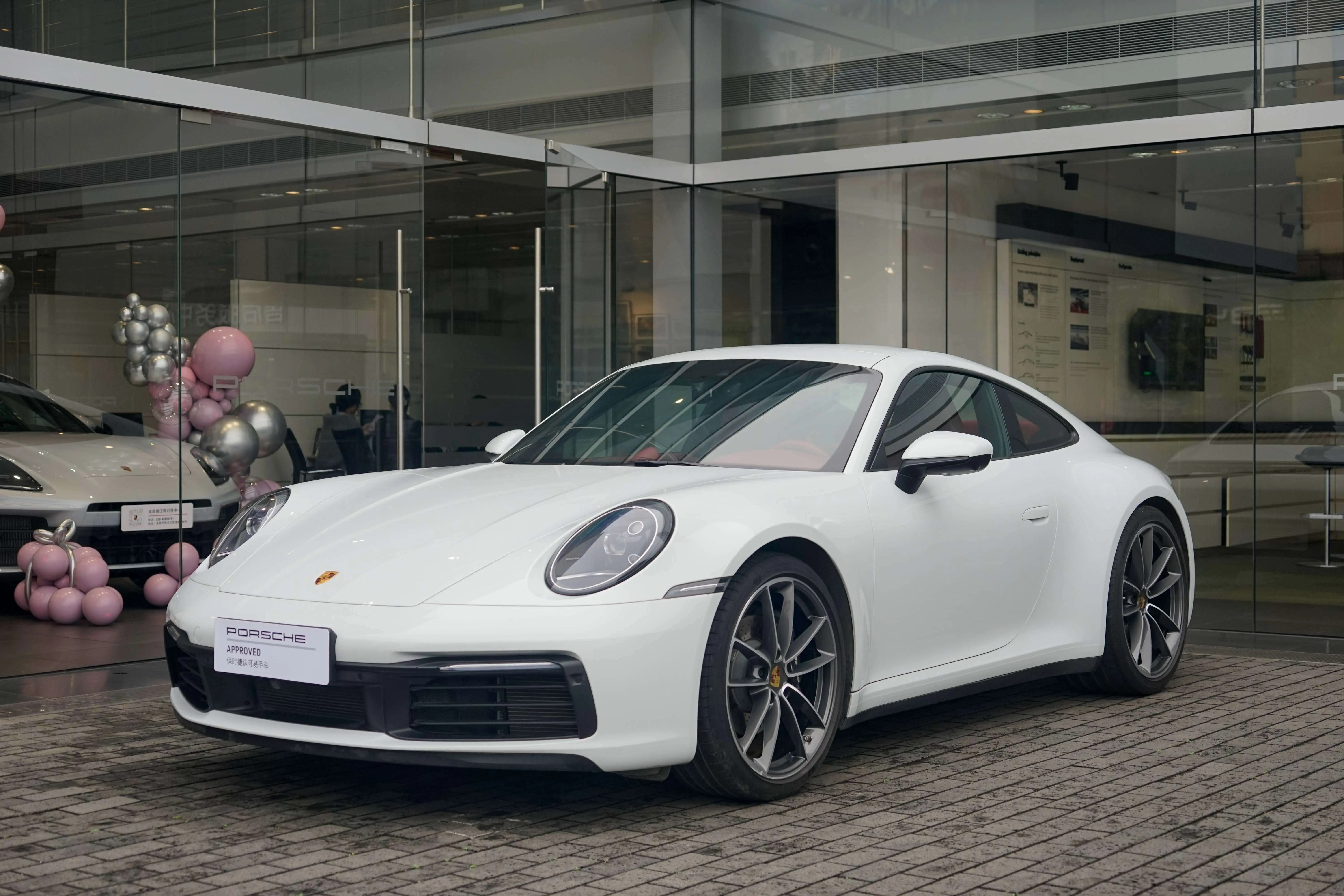 Porsche 911